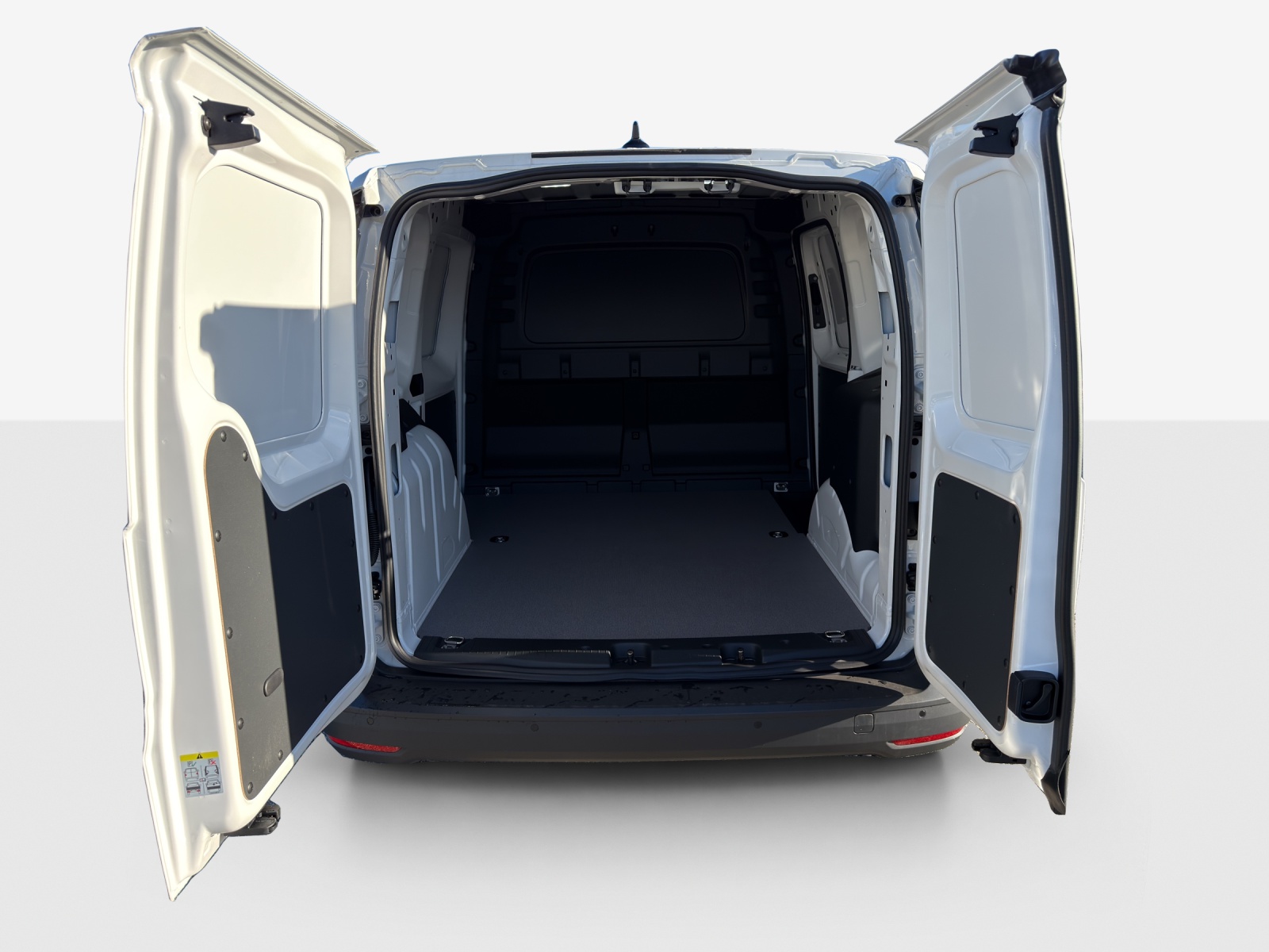 VW Caddy Cargo 1.5 TSI Plug in Hybrid DSG-image-12