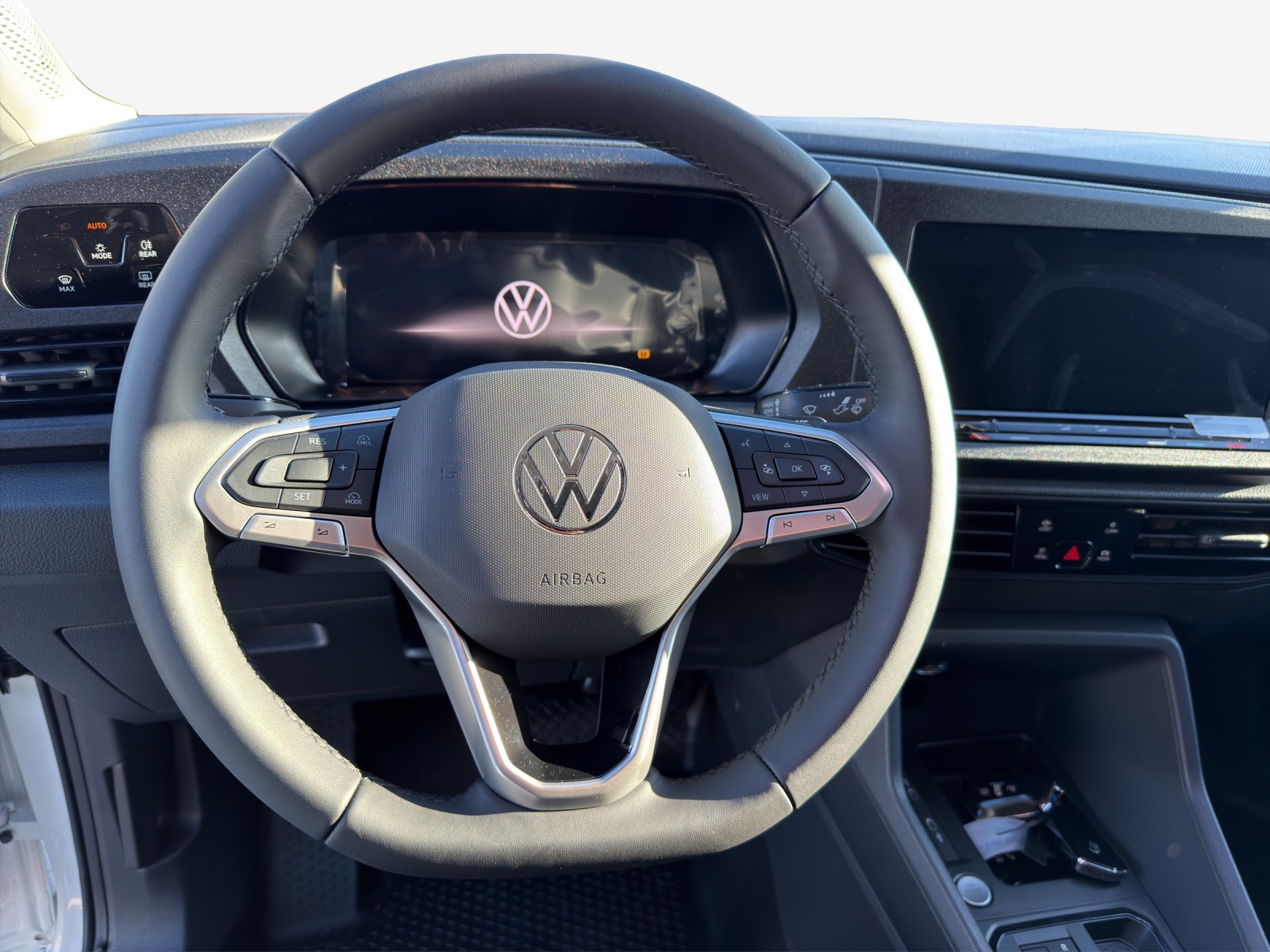 VW Caddy Cargo 1.5 TSI Plug in Hybrid DSG-image-9