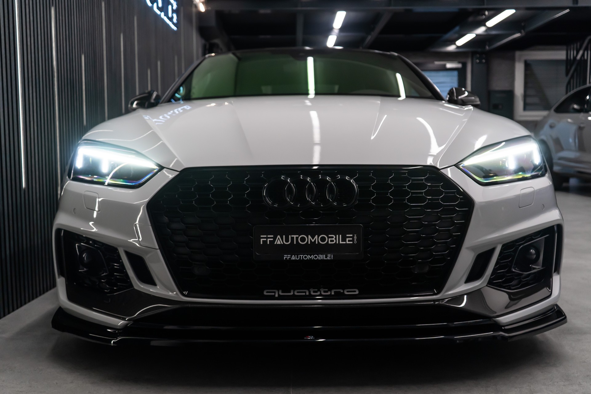 AUDI RS5 COUPÉ 2.9 TFSI QUATTRO TIPTRONIC / WHITE&BLACK / CH-FZ-image-8