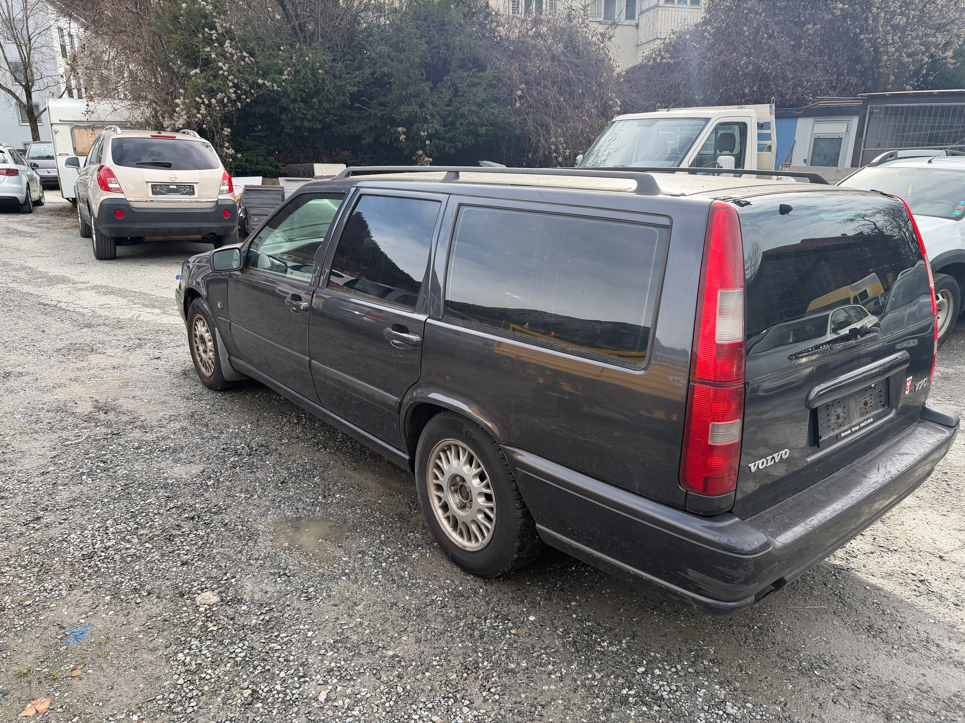 VOLVO V70 2.5 LPT-image-5