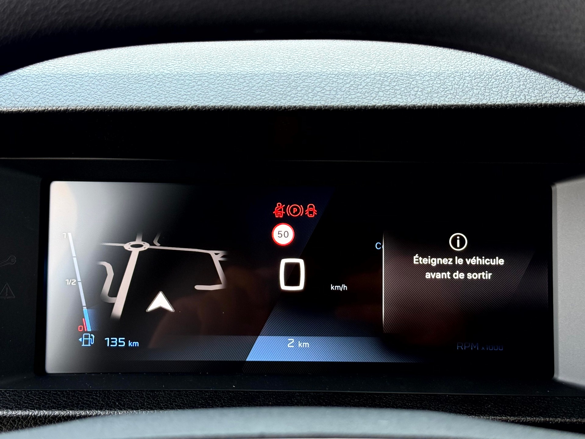 PEUGEOT Expert 1.5 BlueHDi 120 S&S Standard-image-16