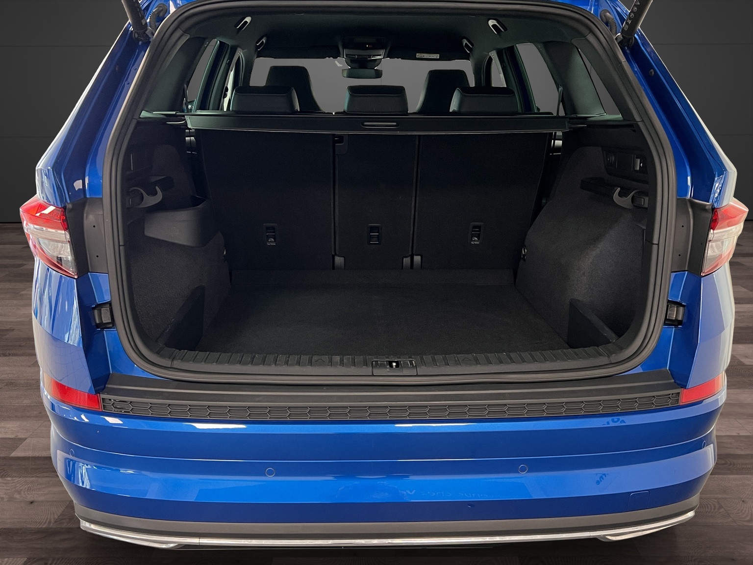 SKODA Kodiaq 2.0 TDI CR SportLine 4x4 DSG-image-12
