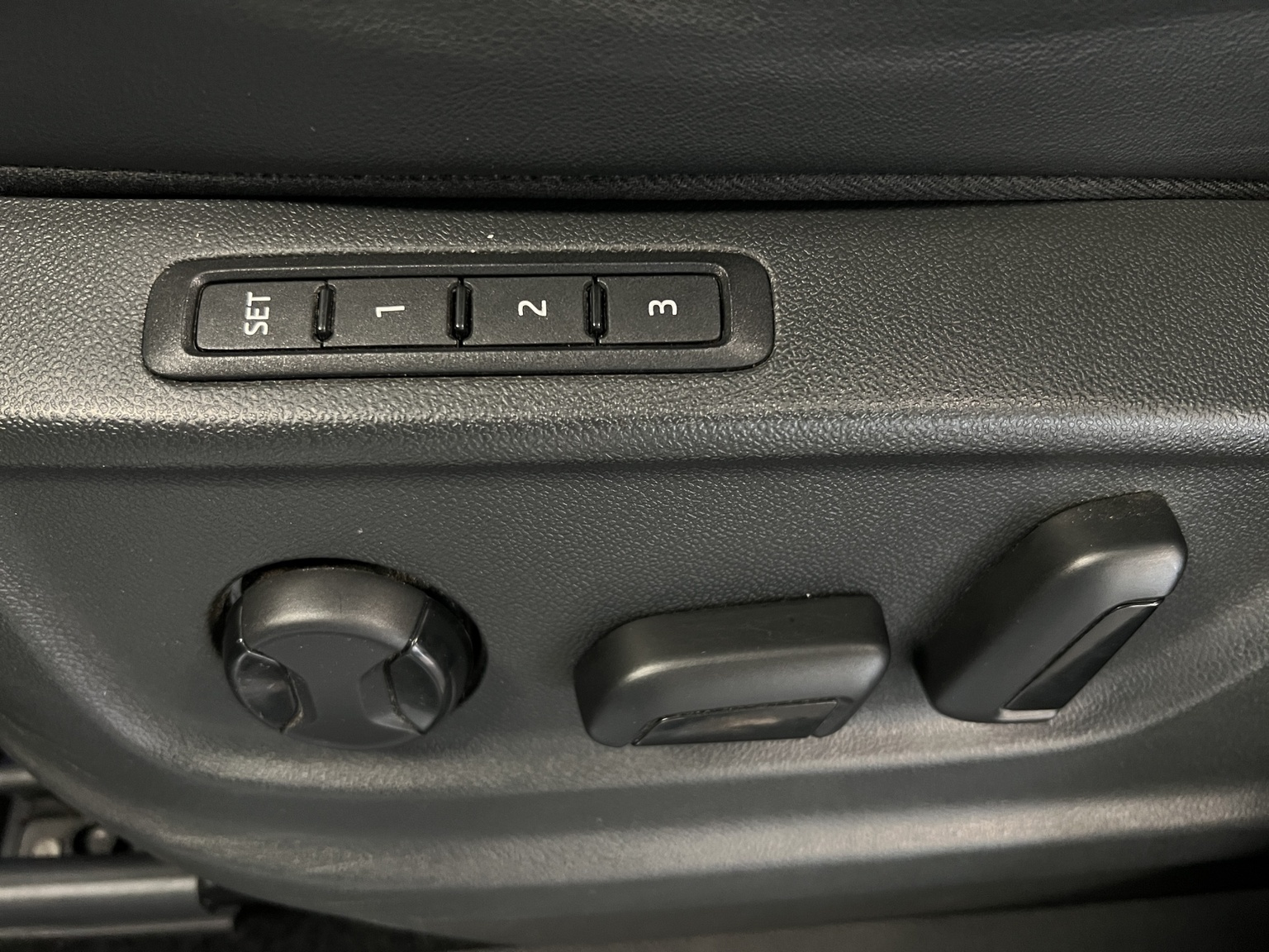 SKODA Kodiaq 2.0 TDI CR SportLine 4x4 DSG-image-15