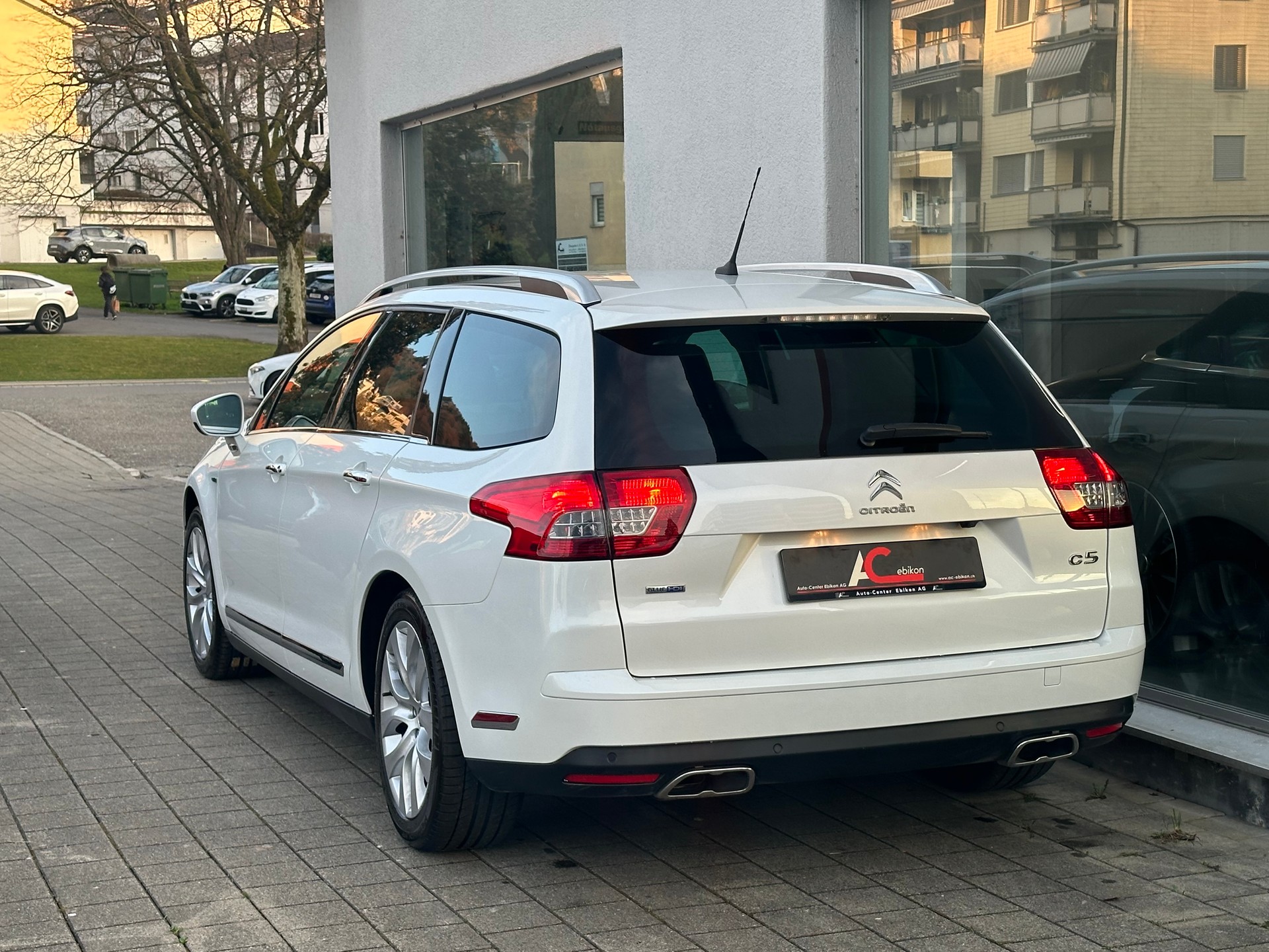 CITROEN C5 2.0 BlueHDi Exclusive EAT6-showroom-element-1