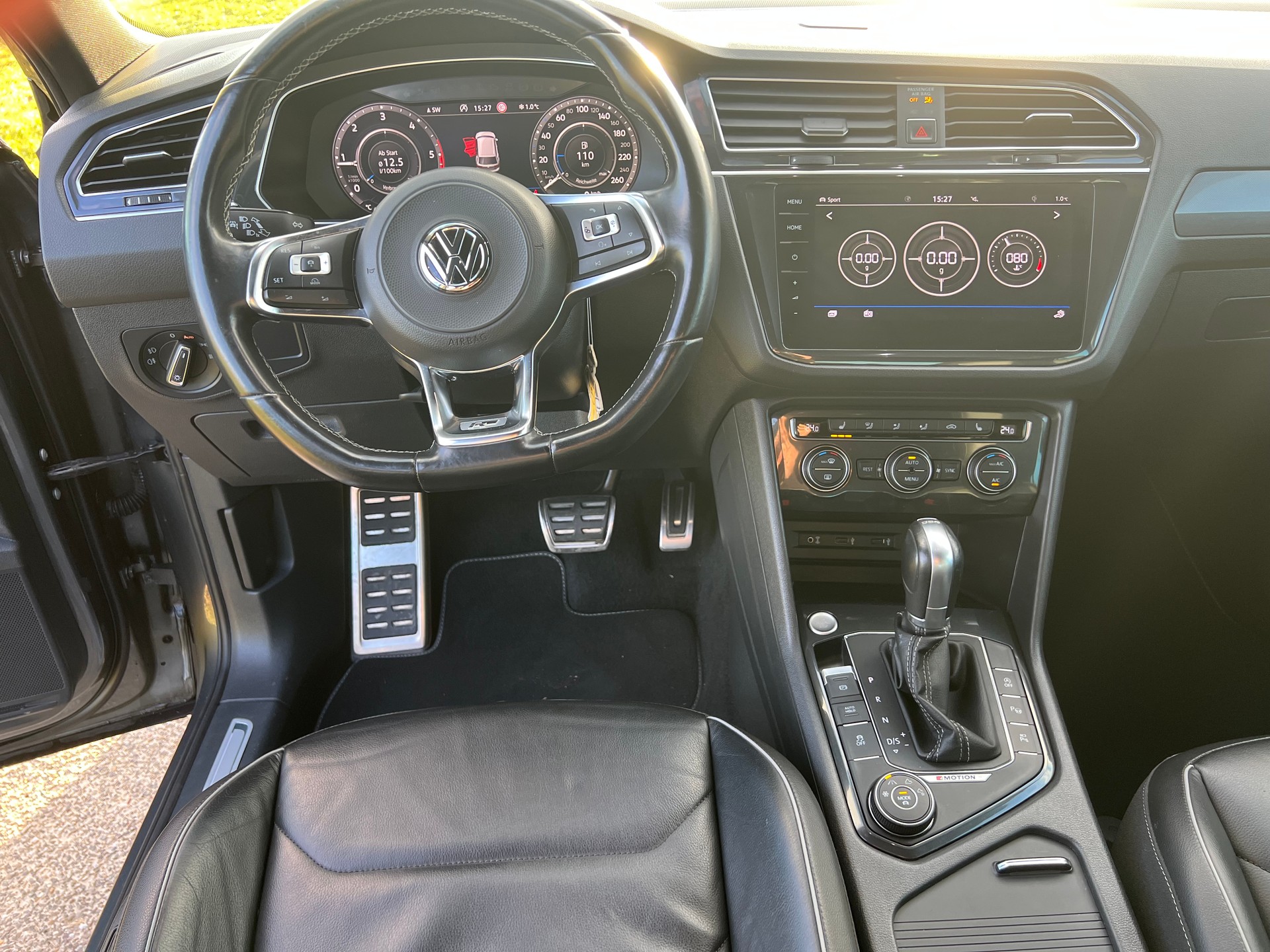 VW Tiguan 2.0 TDI SCR R-Line 4Motion DSG-image-10