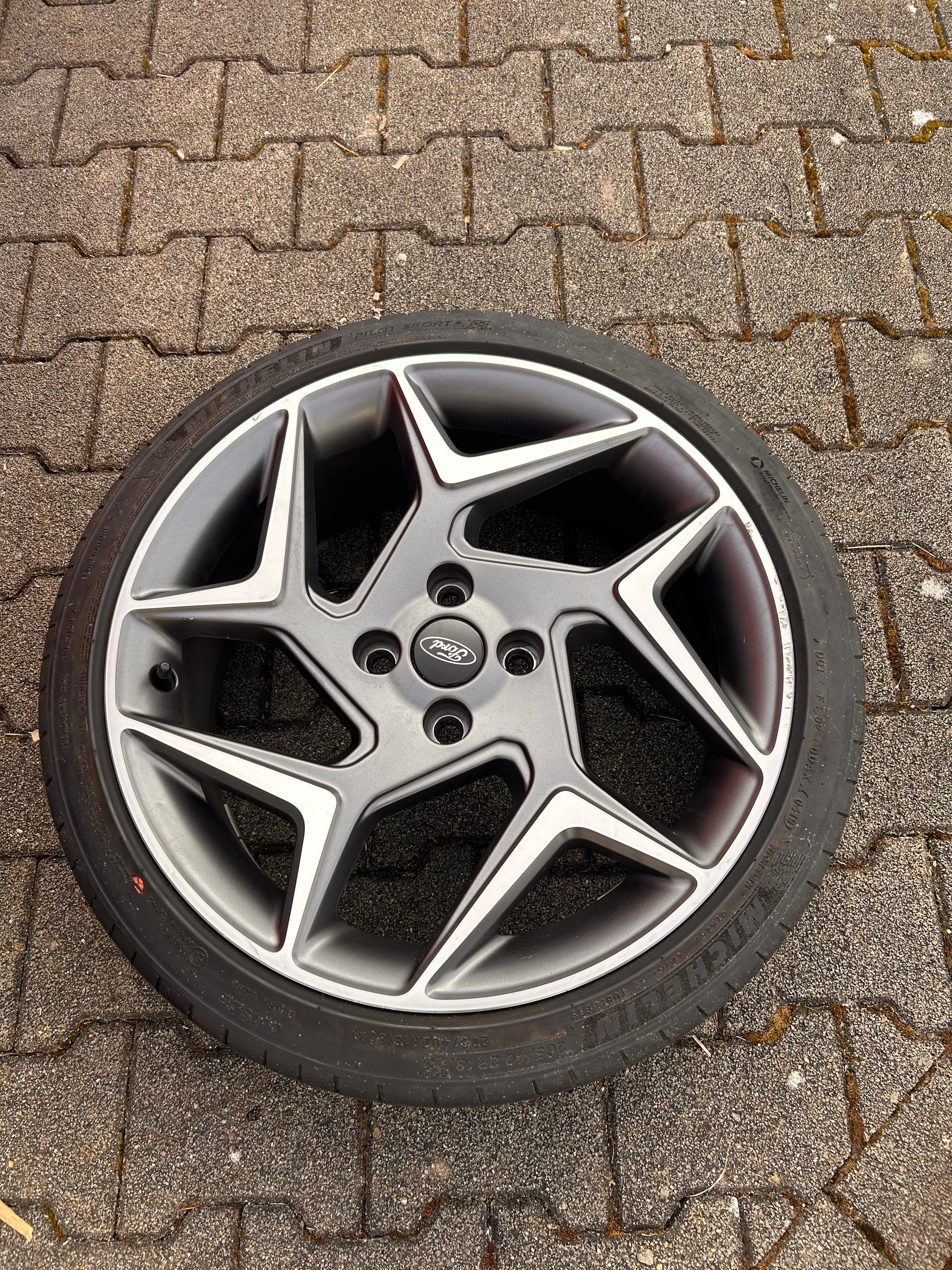FORD Fiesta 1.5 SCTi ST3-image-5