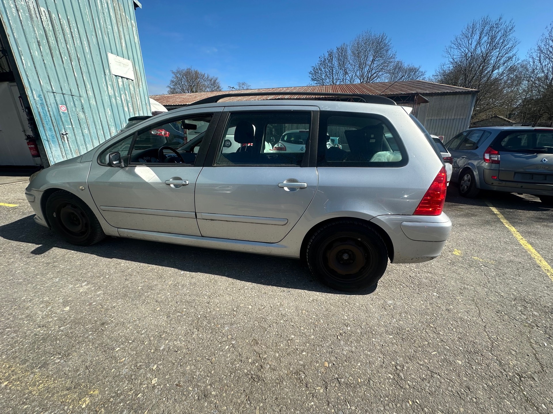 PEUGEOT 307 1.6 HDI XS-image-6