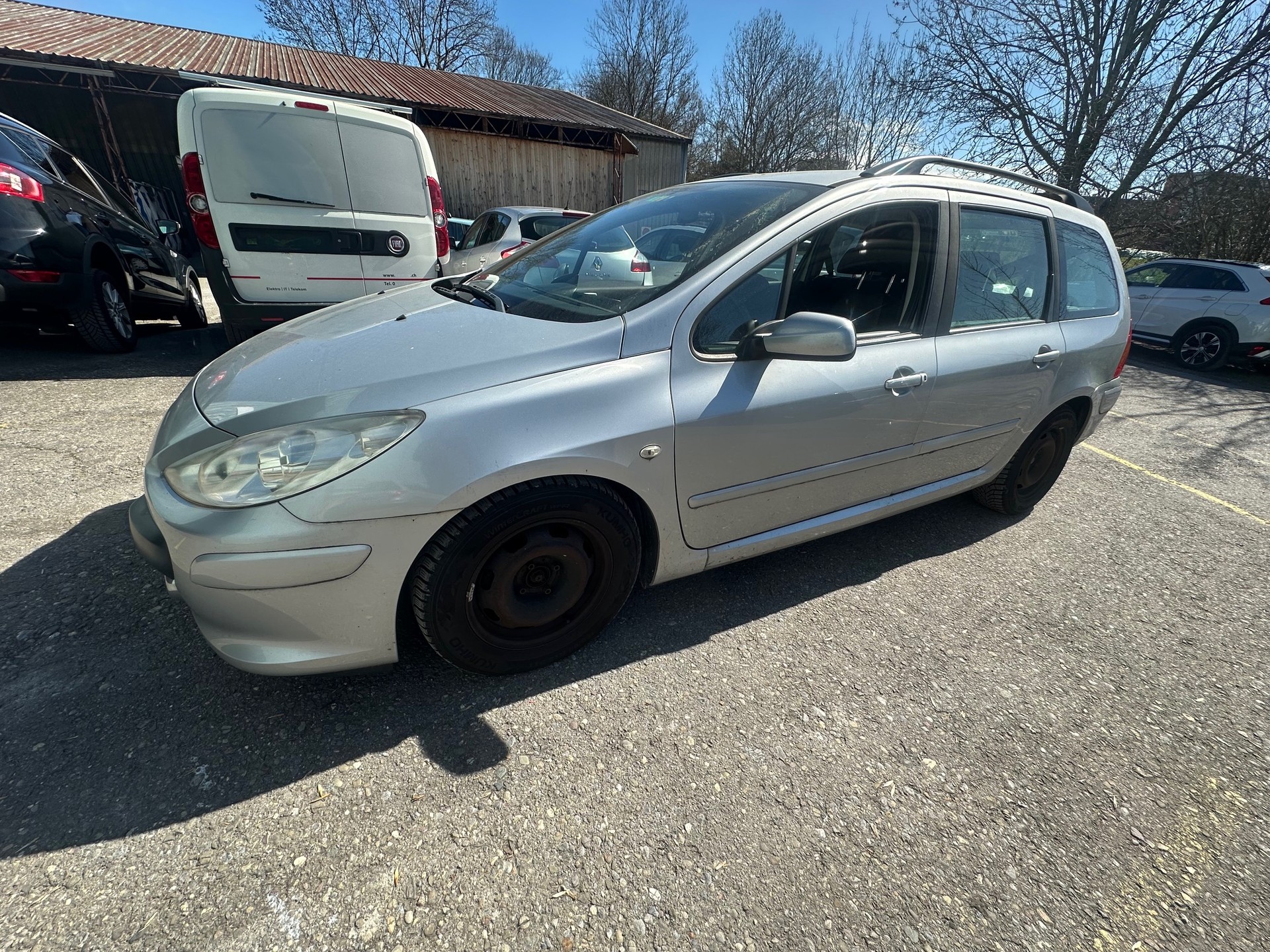 PEUGEOT 307 1.6 HDI XS-image-7