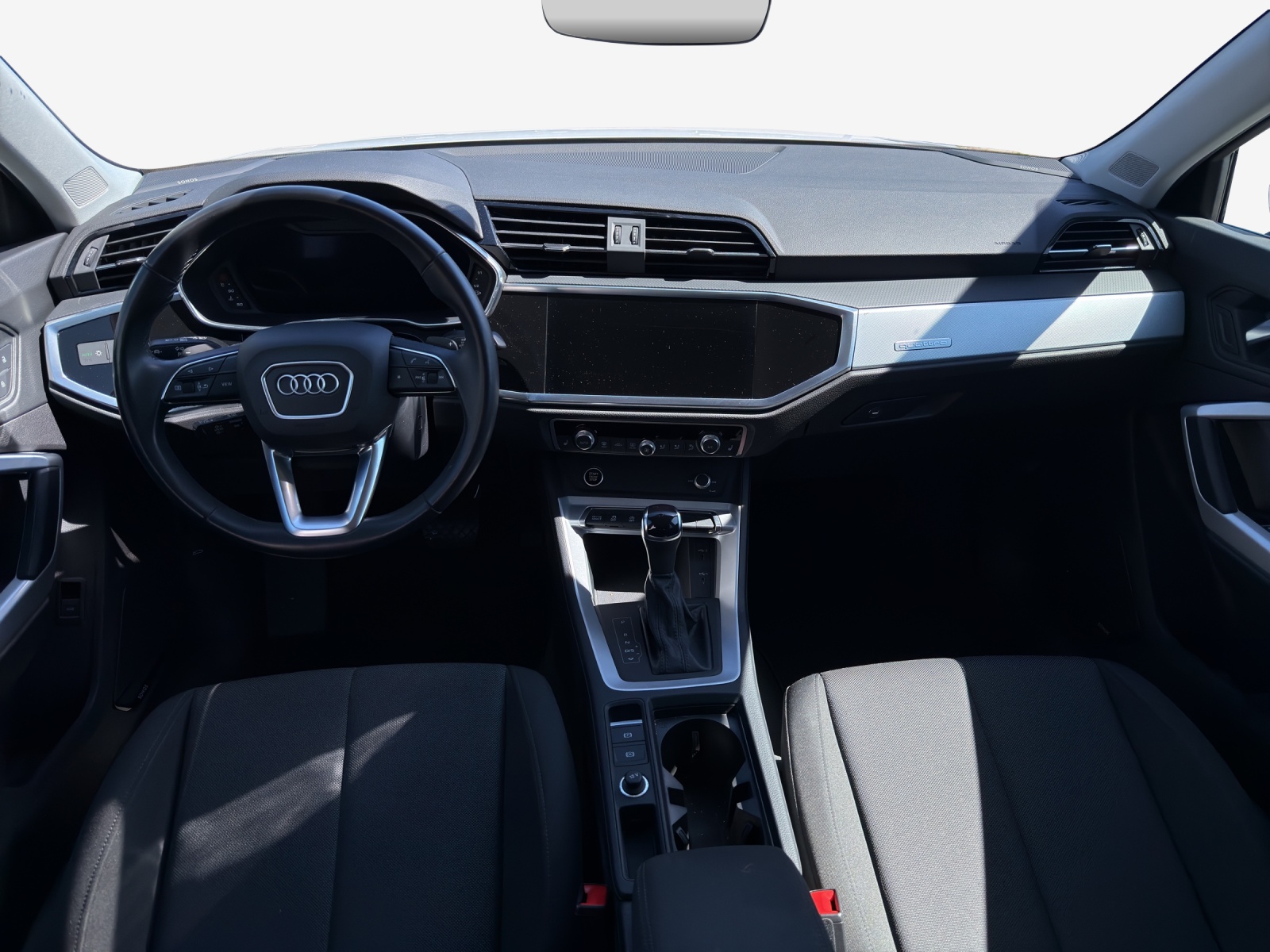 AUDI Q3 Sportback 40 TFSI S line quattro S-tronic-image-8