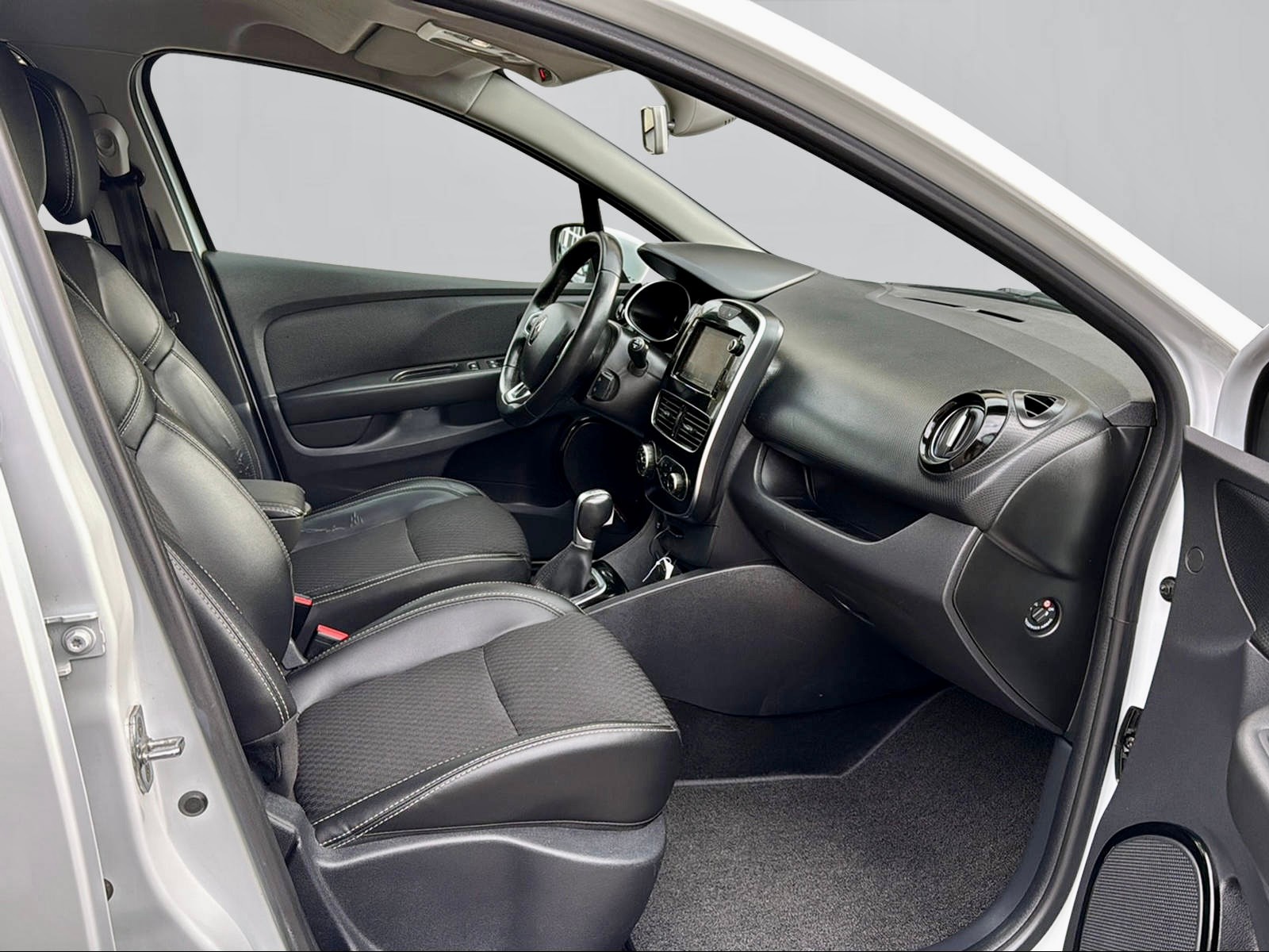 RENAULT Clio Grandtour 1.5 dCi Business LineEDC-image-11