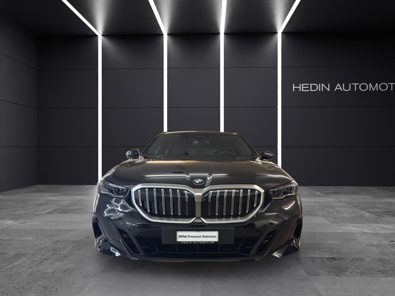 BMW 520d xDrive Touring-image-7
