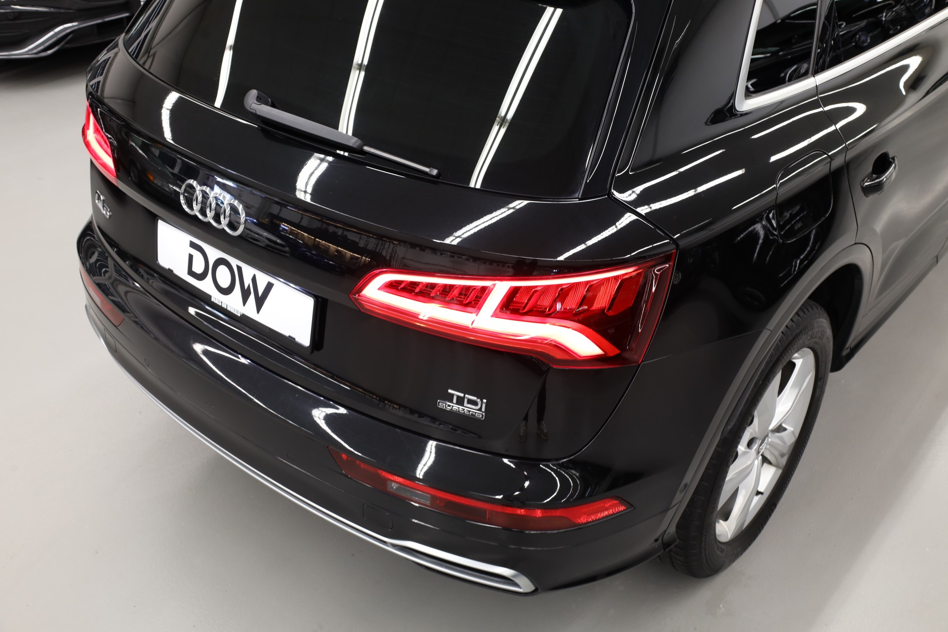 AUDI Q5 3.0 V6 TDI Sport qu. T-Tronic-image-7