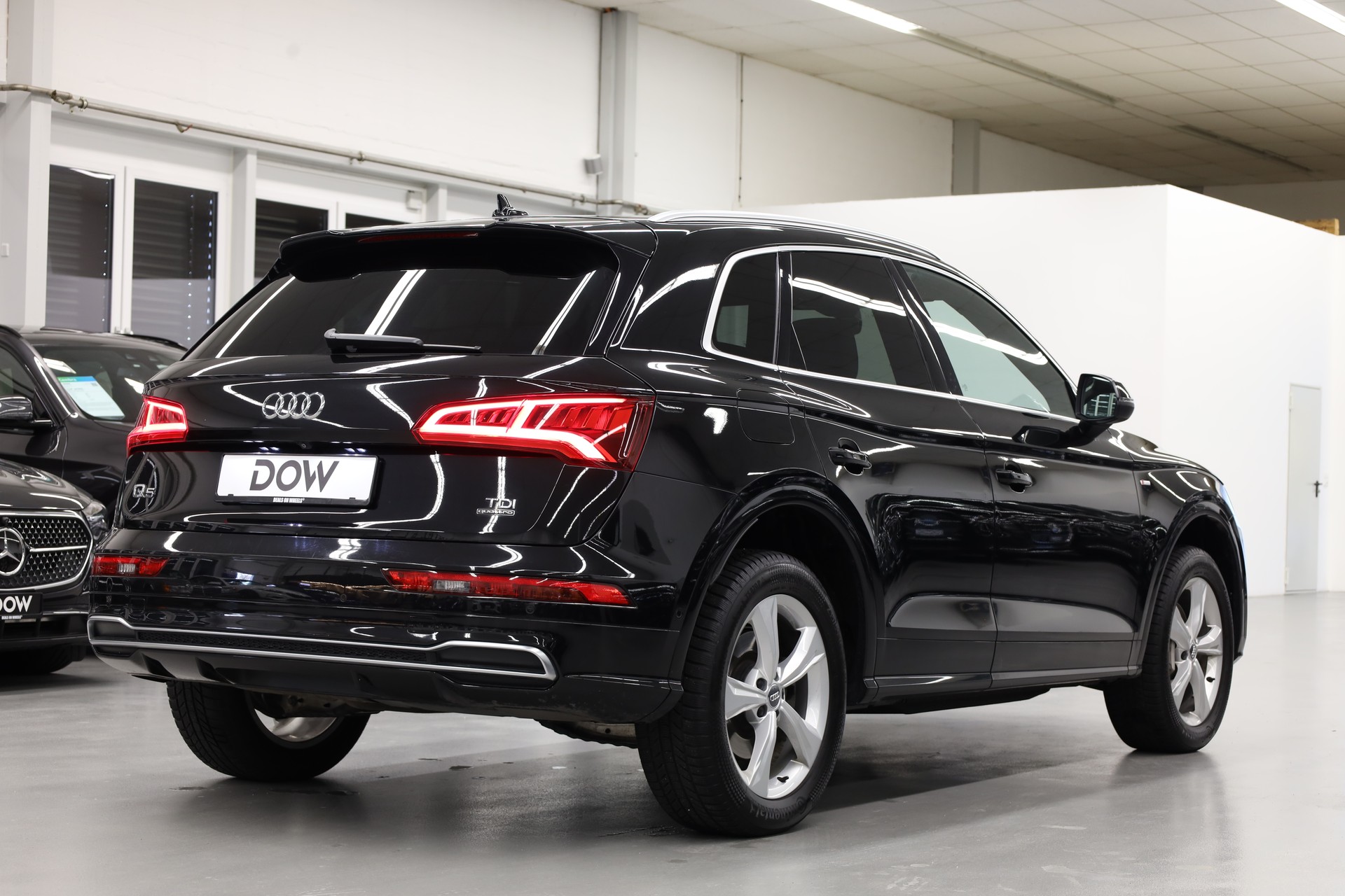 AUDI Q5 3.0 V6 TDI Sport qu. T-Tronic-image-5