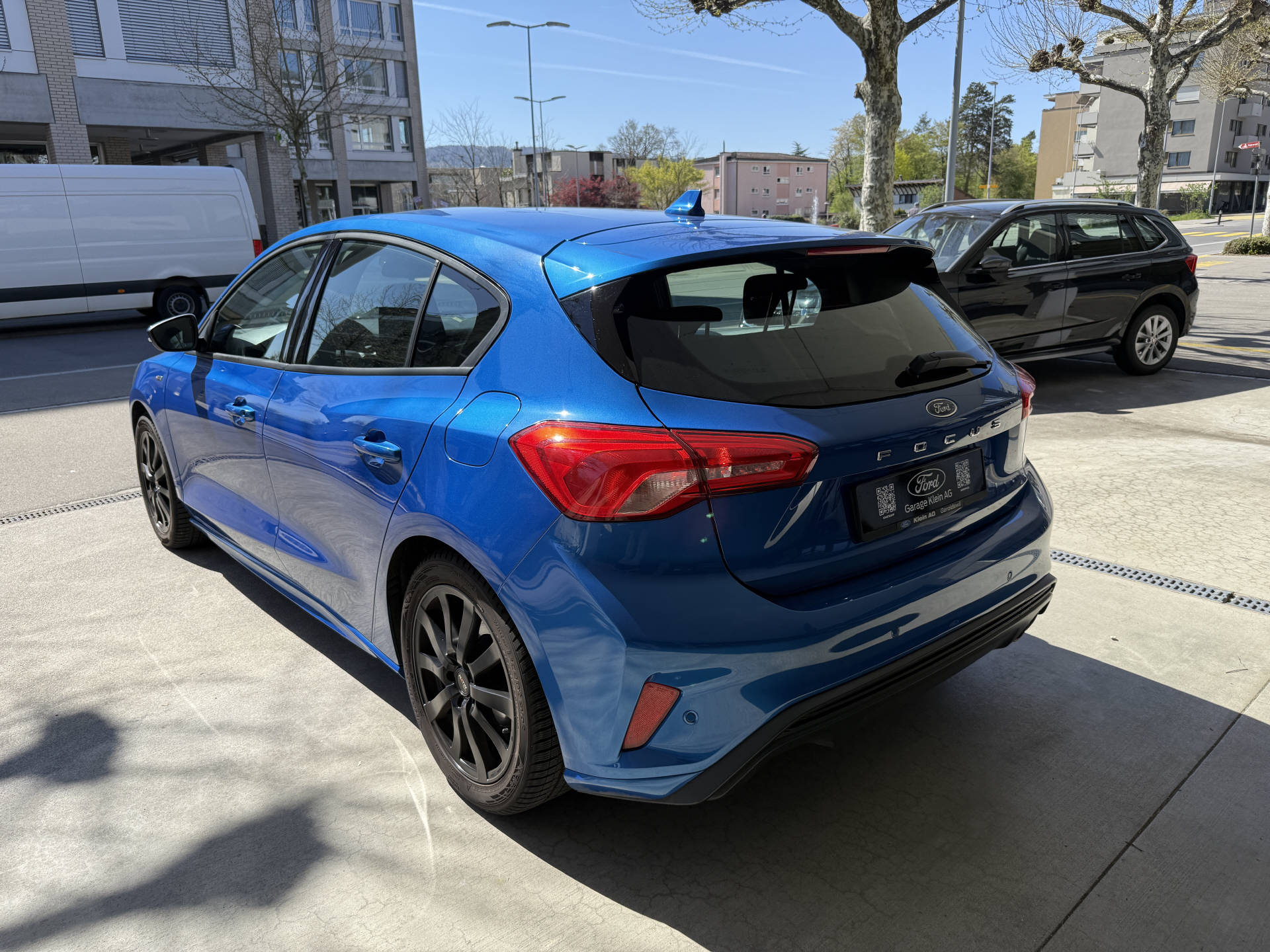 FORD Focus 1.0i EcoB 125 ST-Line-image-2