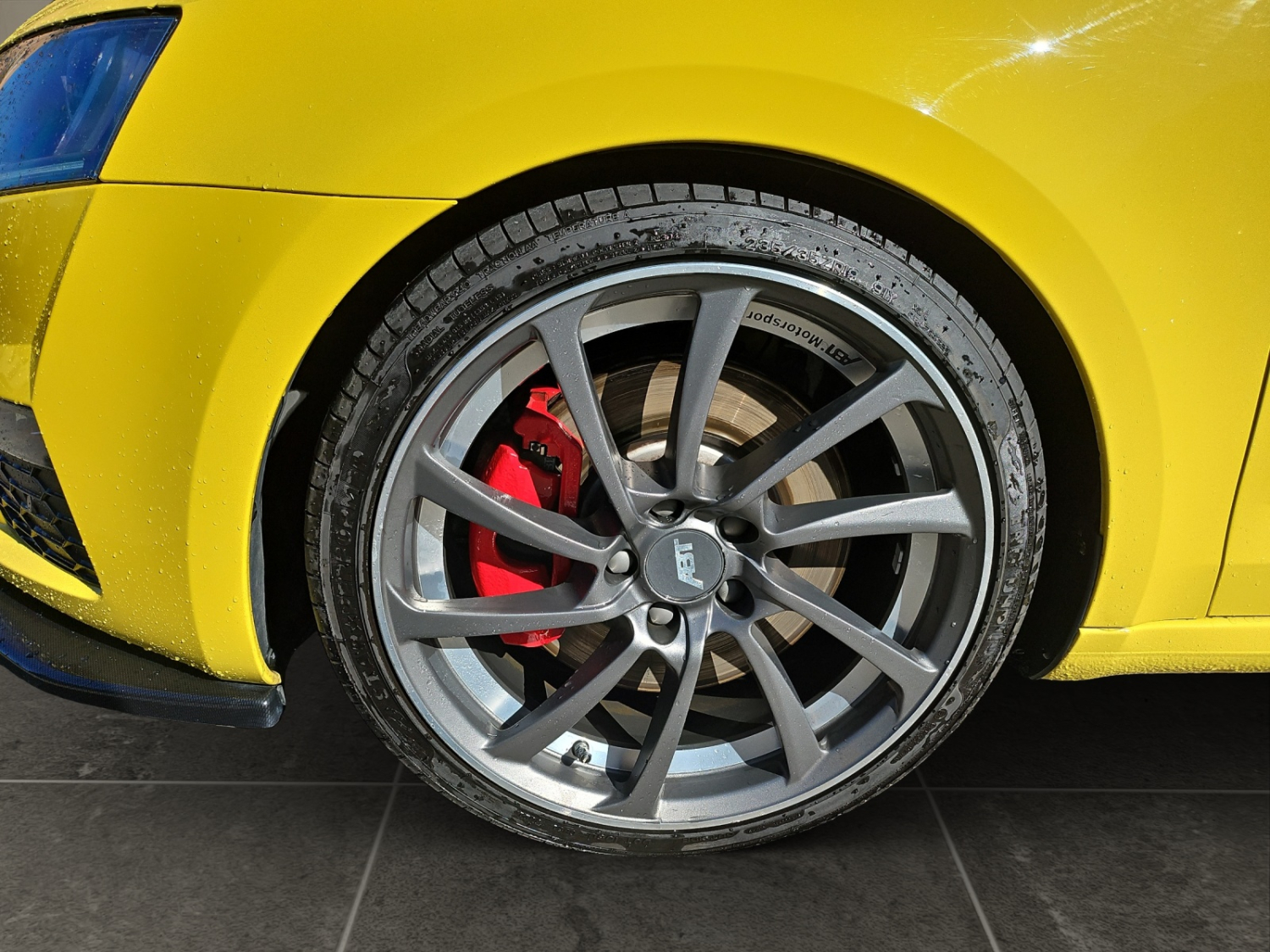 SKODA Octavia Combi 2.0 TSI RS DSG-image-17