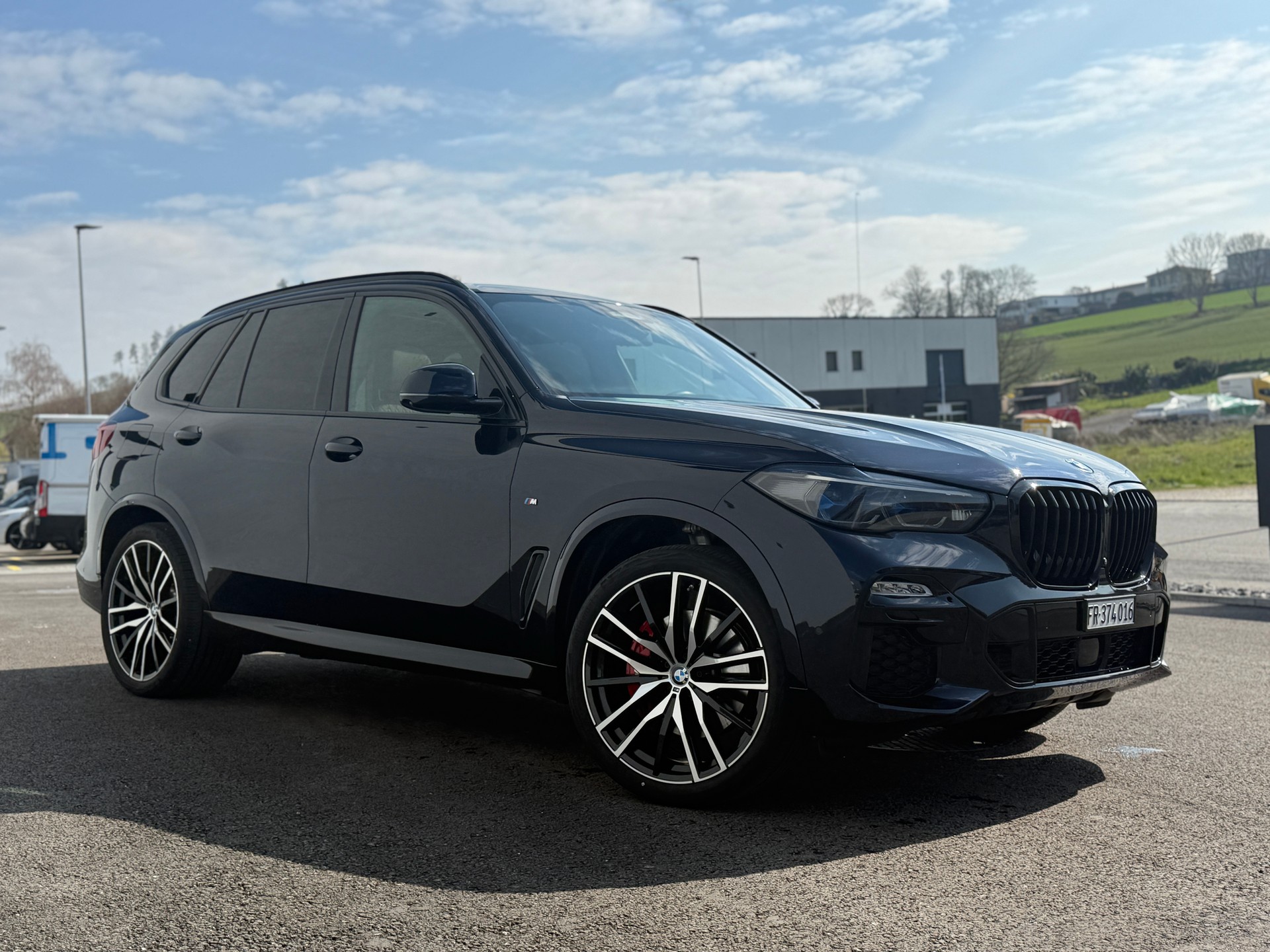 BMW X5 xDrive 48V 30d M Sport Steptronic-image-0