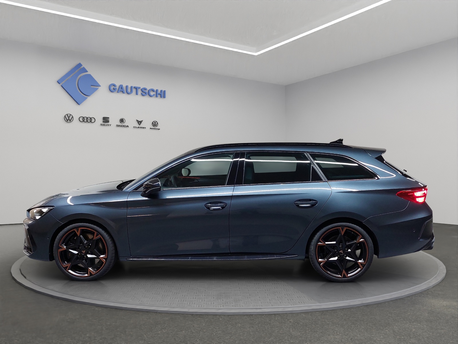 CUPRA LEON ST 2.0 TSI Prime Edition VZ DSG 4Drive-image-1