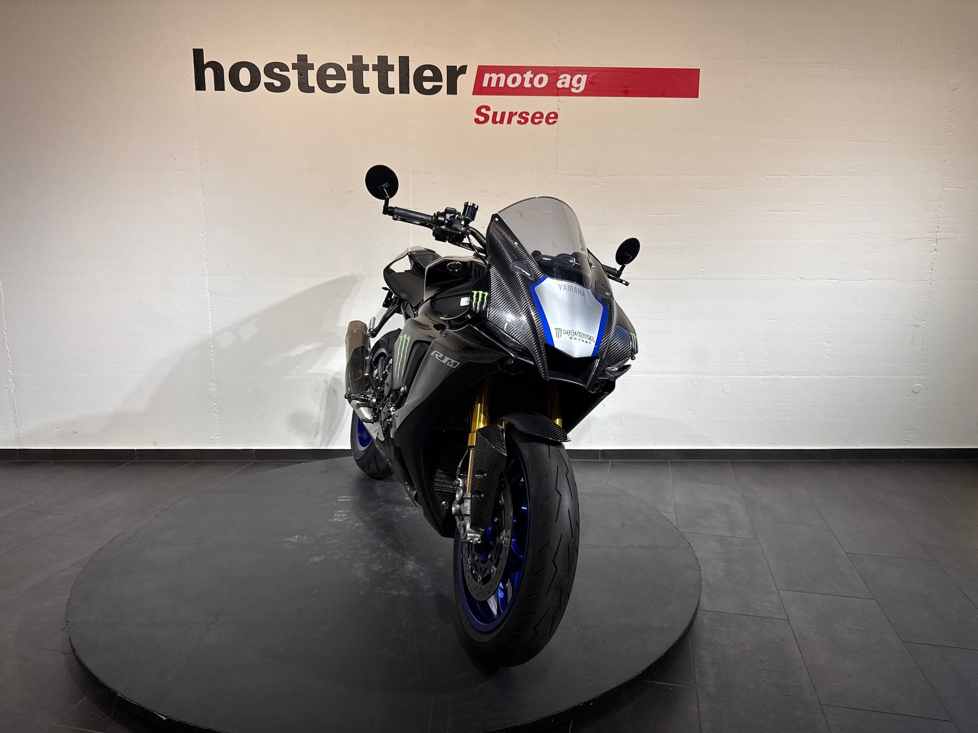 YAMAHA R1M-image-7