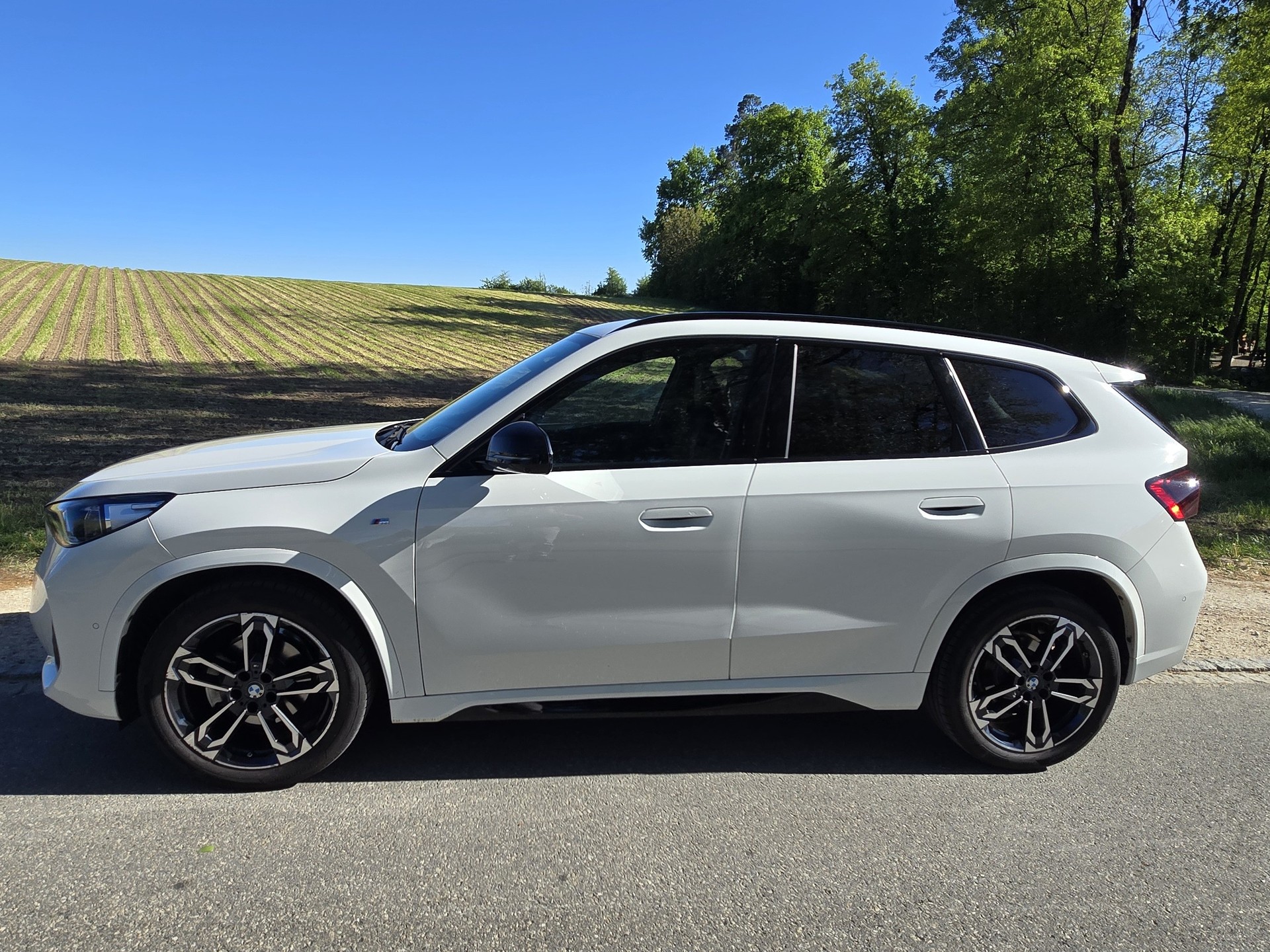 BMW X1 sDrive 18i M Sport-image-2