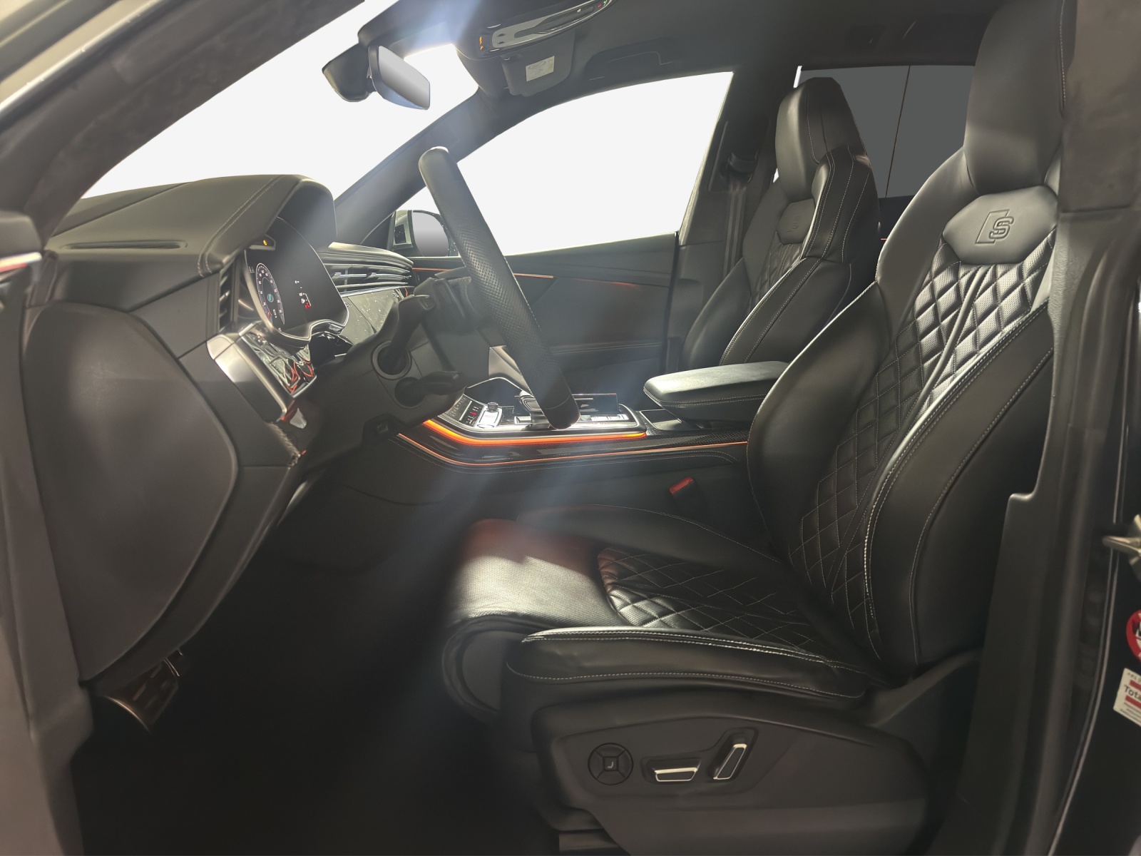 AUDI SQ8 50 TDI quattro tiptronic-image-7