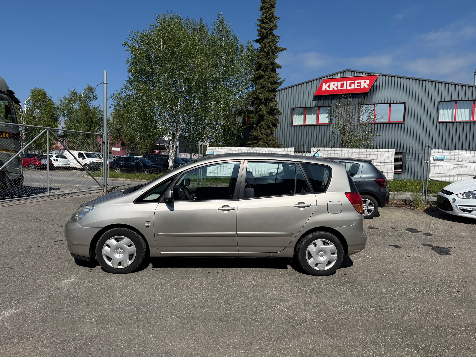 TOYOTA Corolla Verso 1.6 Linea Terra-showroom-element-3