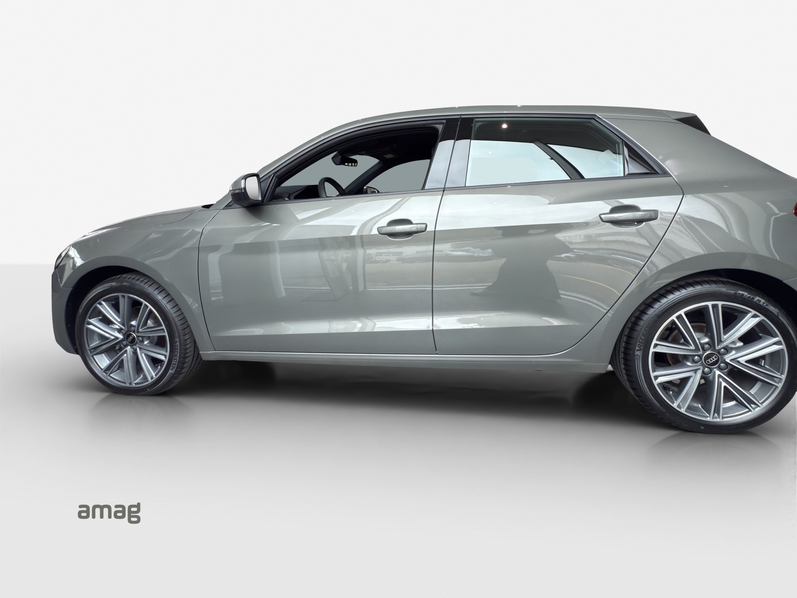 AUDI A1 Sportback 30 TFSI Attraction S-tronic-image-2