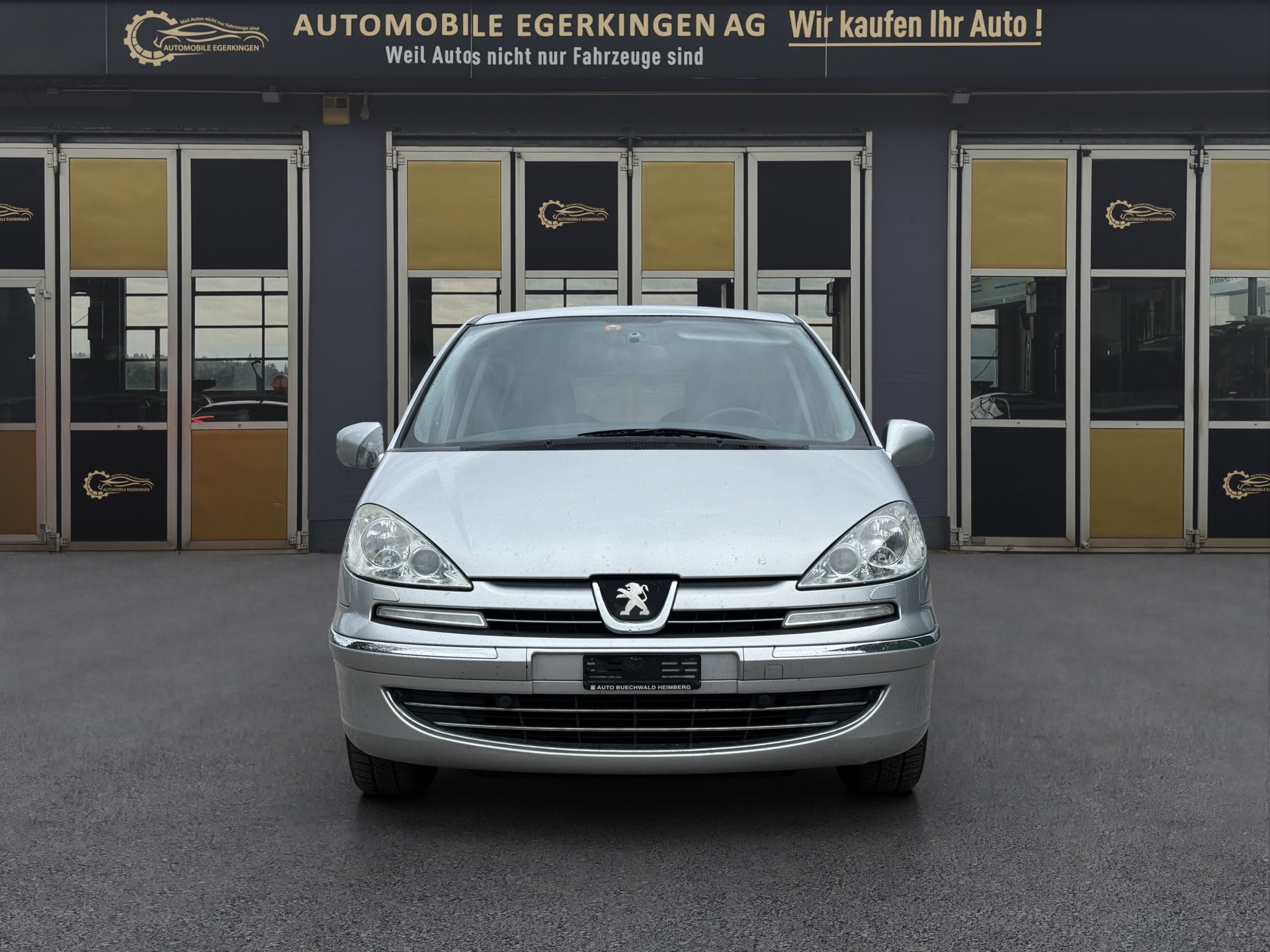PEUGEOT 807 2.0 16V HDi Allure Tiptronic-image-1