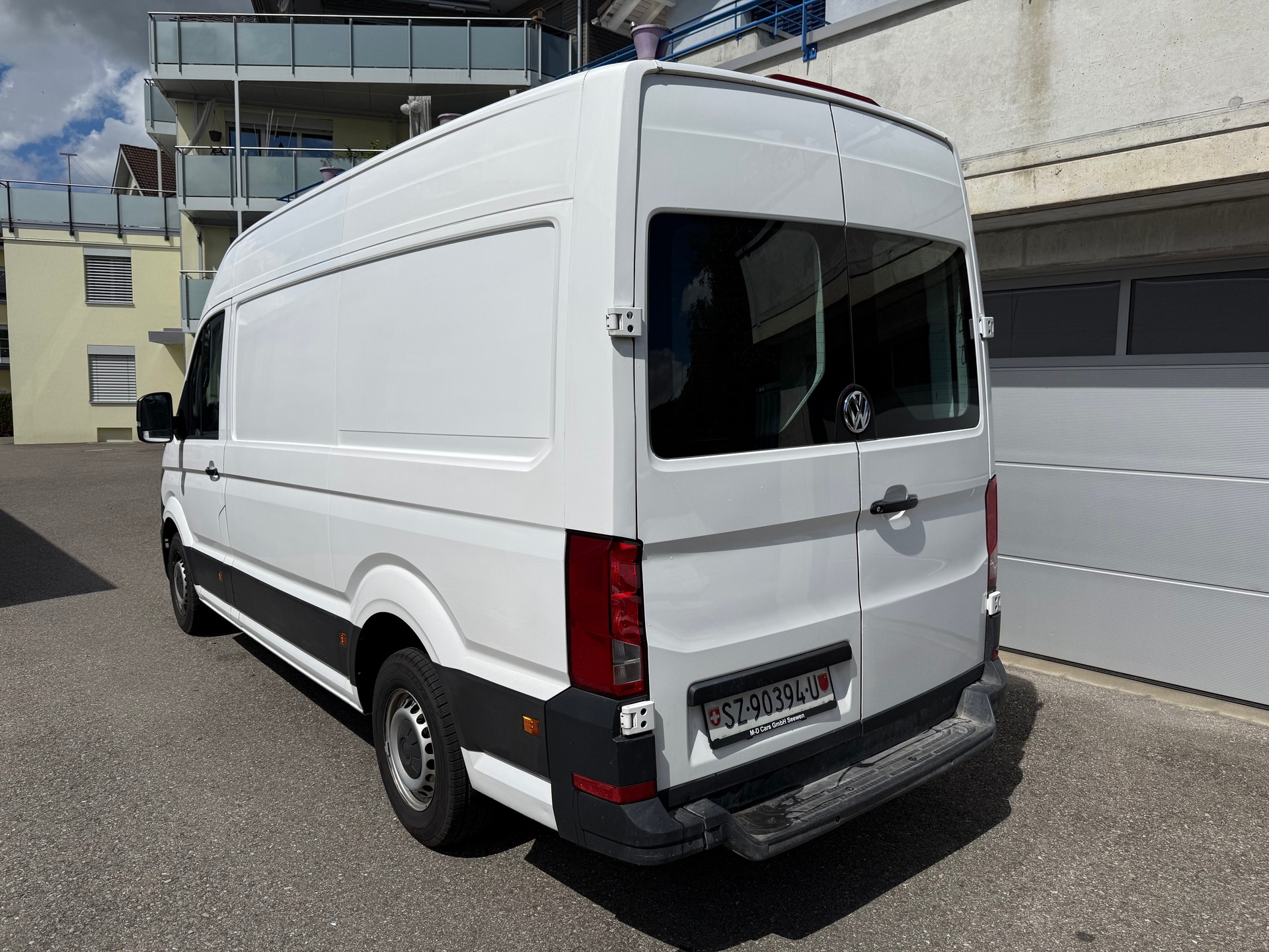 VW Crafter 35 2.0 TDI L3 A-image-6