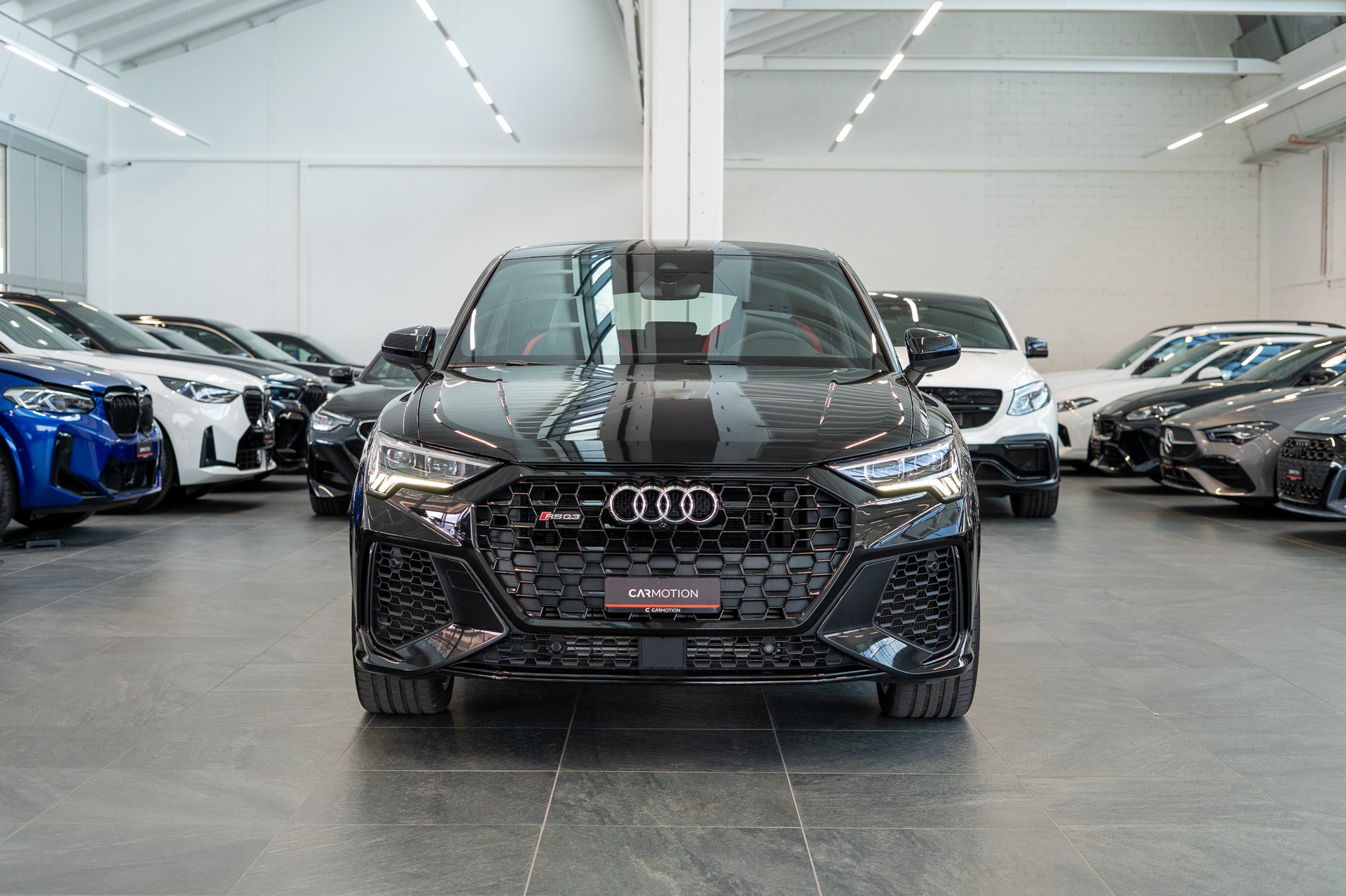 AUDI RS Q3 Sportback 2.5 TFSI quattro S-Tronic / Sportsitze / Alcantara-Lenkrad-image-1