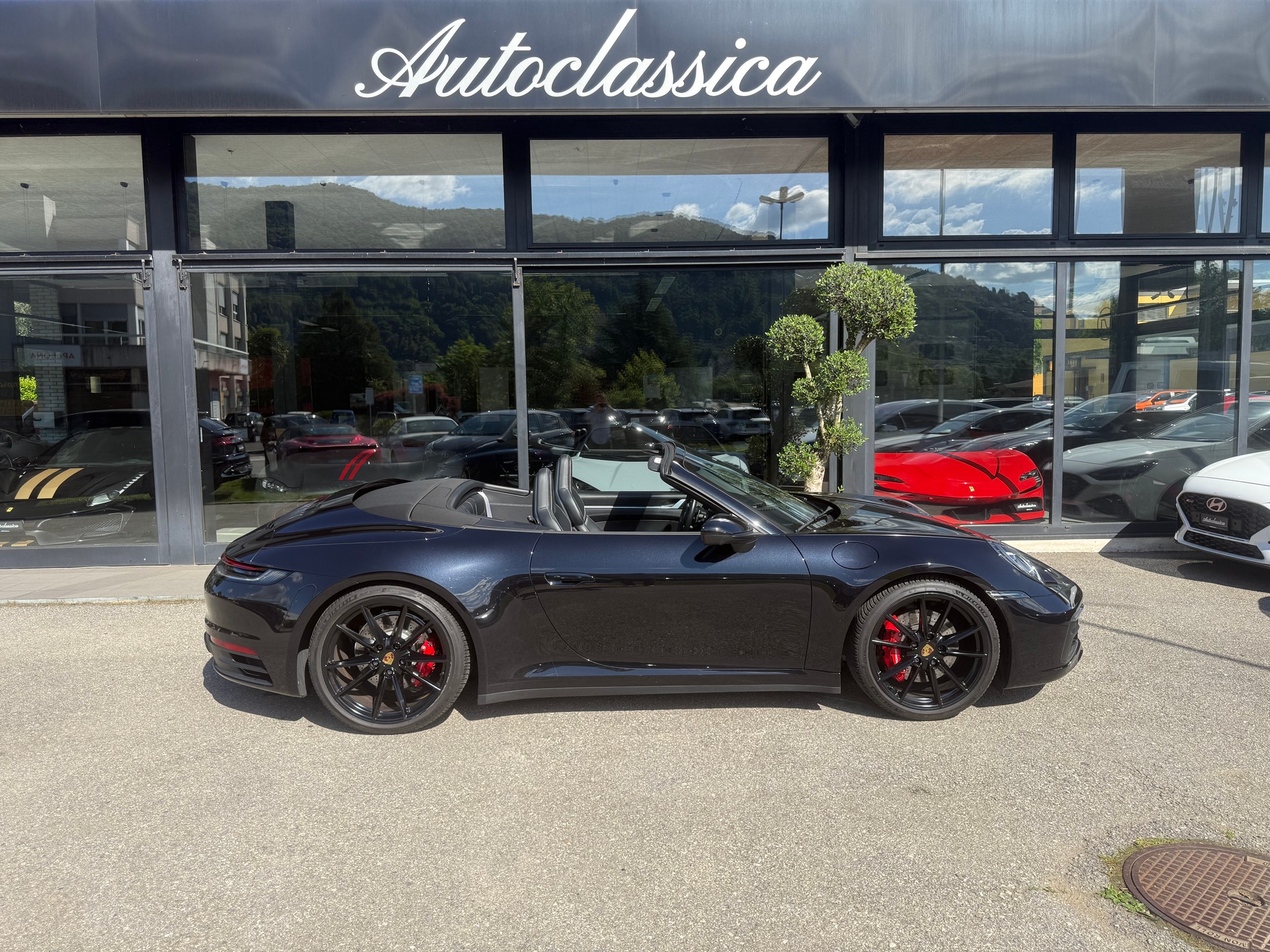 PORSCHE 911 Carrera 4S Cabriolet PDK-showroom-element-3