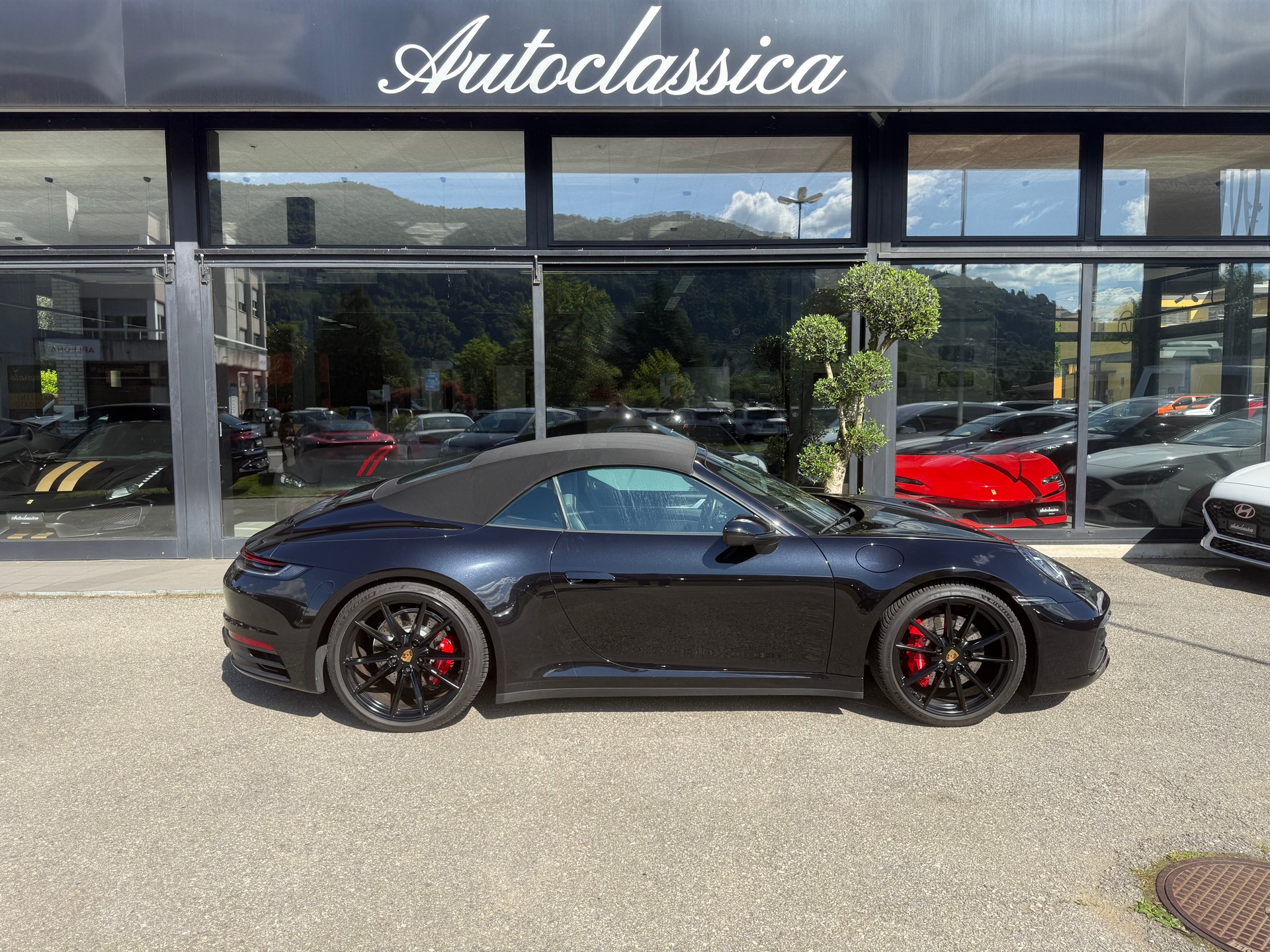 PORSCHE 911 Carrera 4S Cabriolet PDK-image-4