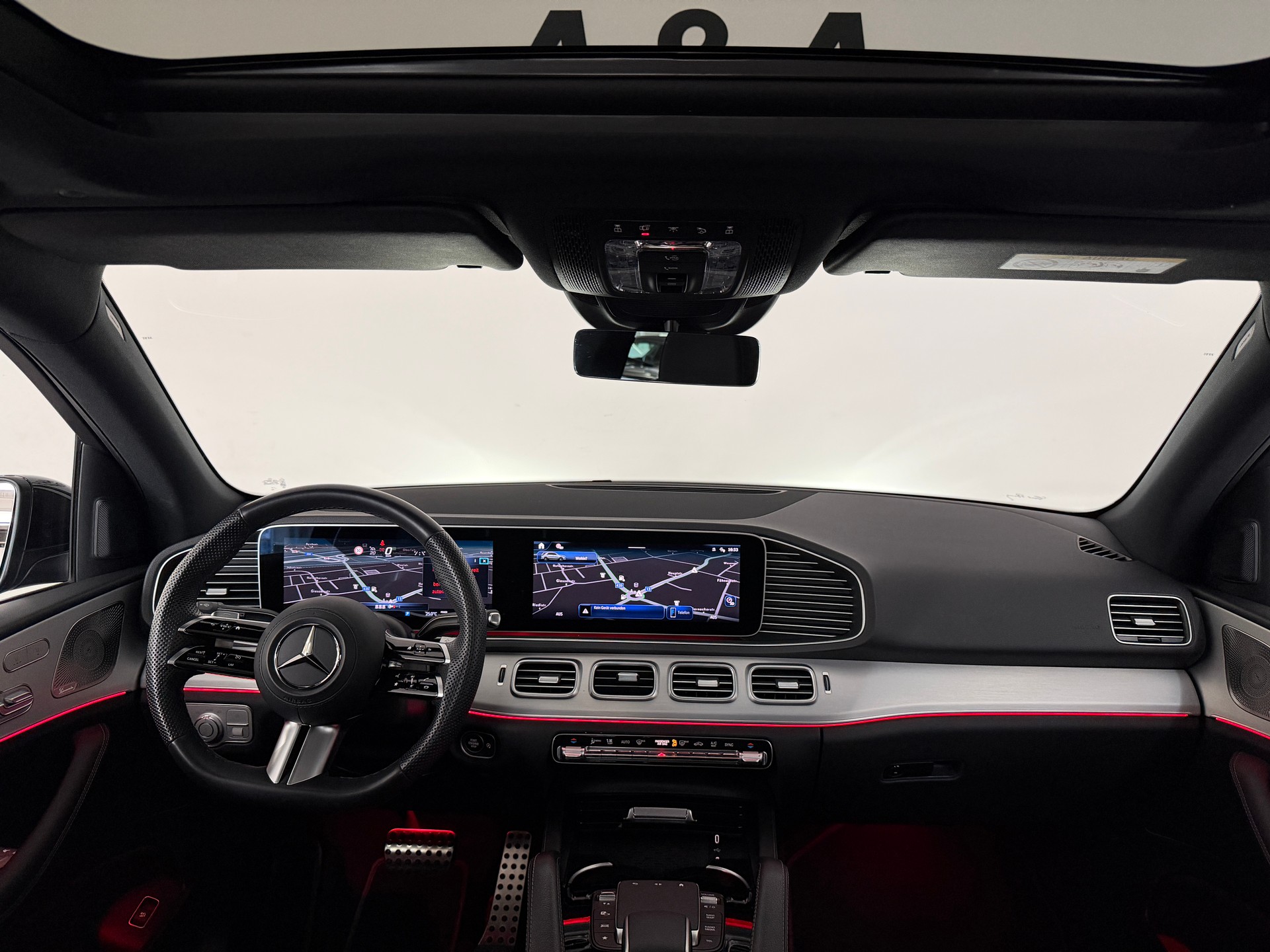 MERCEDES-BENZ GLE 300 d 4Matic AMG Line 9G-Tronic-image-7