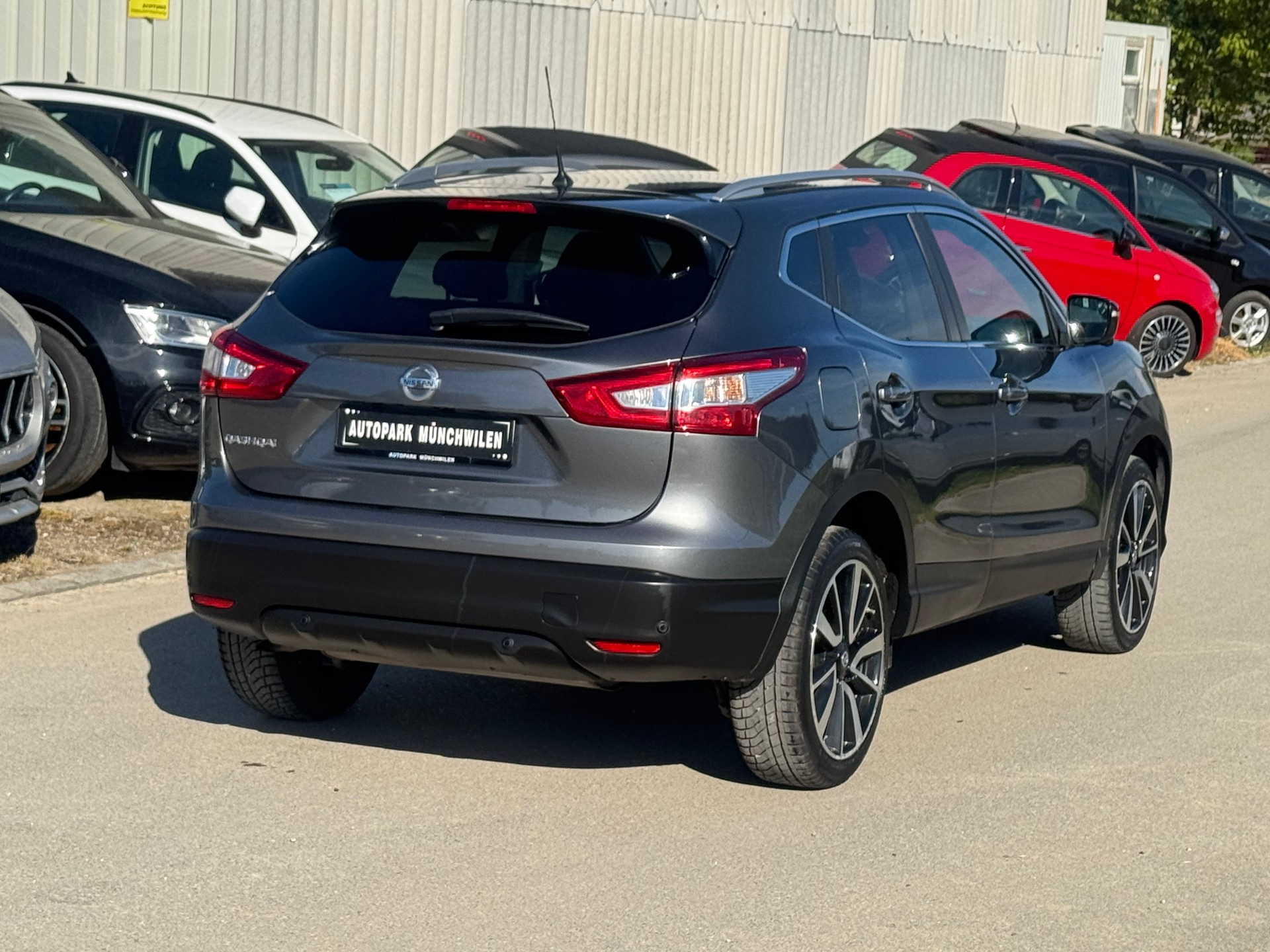 NISSAN Qashqai 1.6 dCi tekna Xtronic CVT-image-2