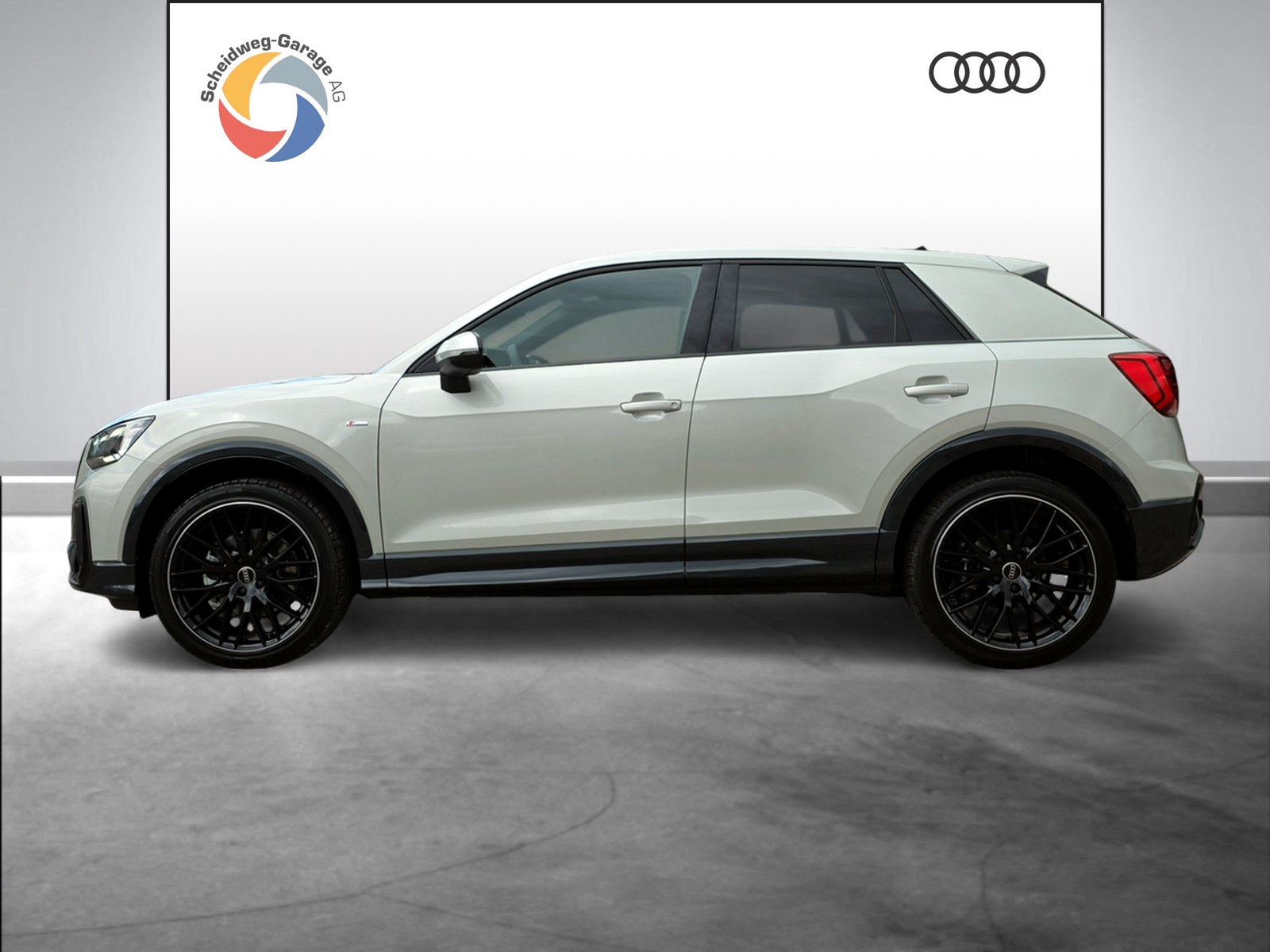 AUDI Q2 40 TFSI S line Attraction quattro S-tronic-image-2