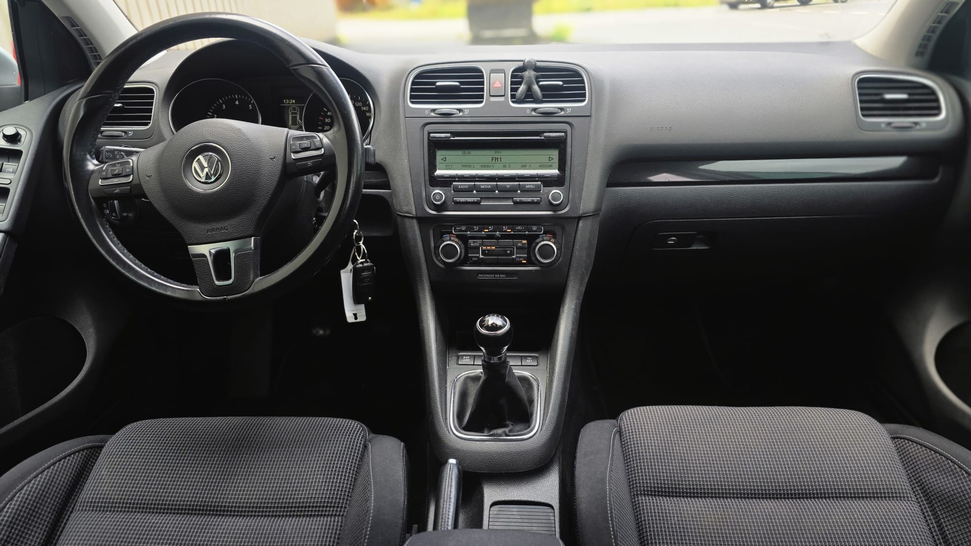 VW Golf 1.4 TSI Trendline-image-13