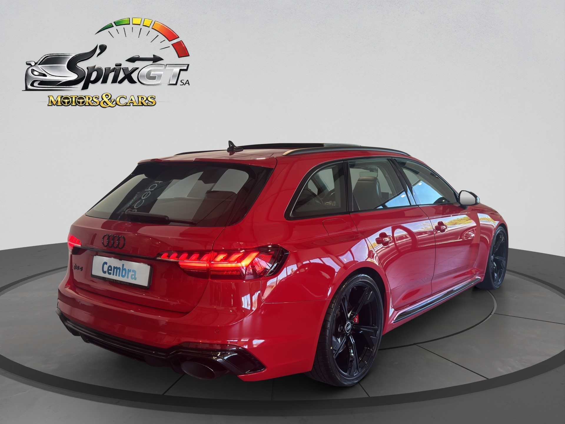 AUDI RS4 Avant quattro tiptronic-image-4