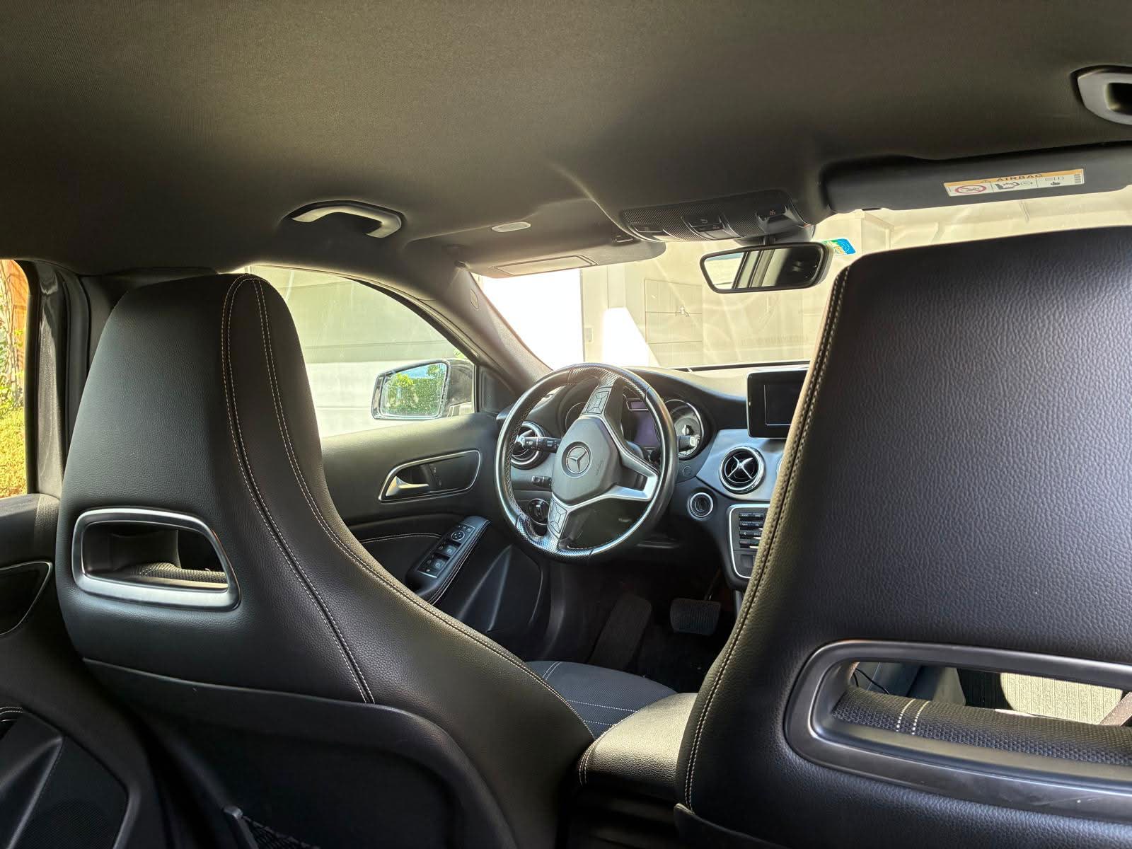 MERCEDES-BENZ GLA 200-image-4
