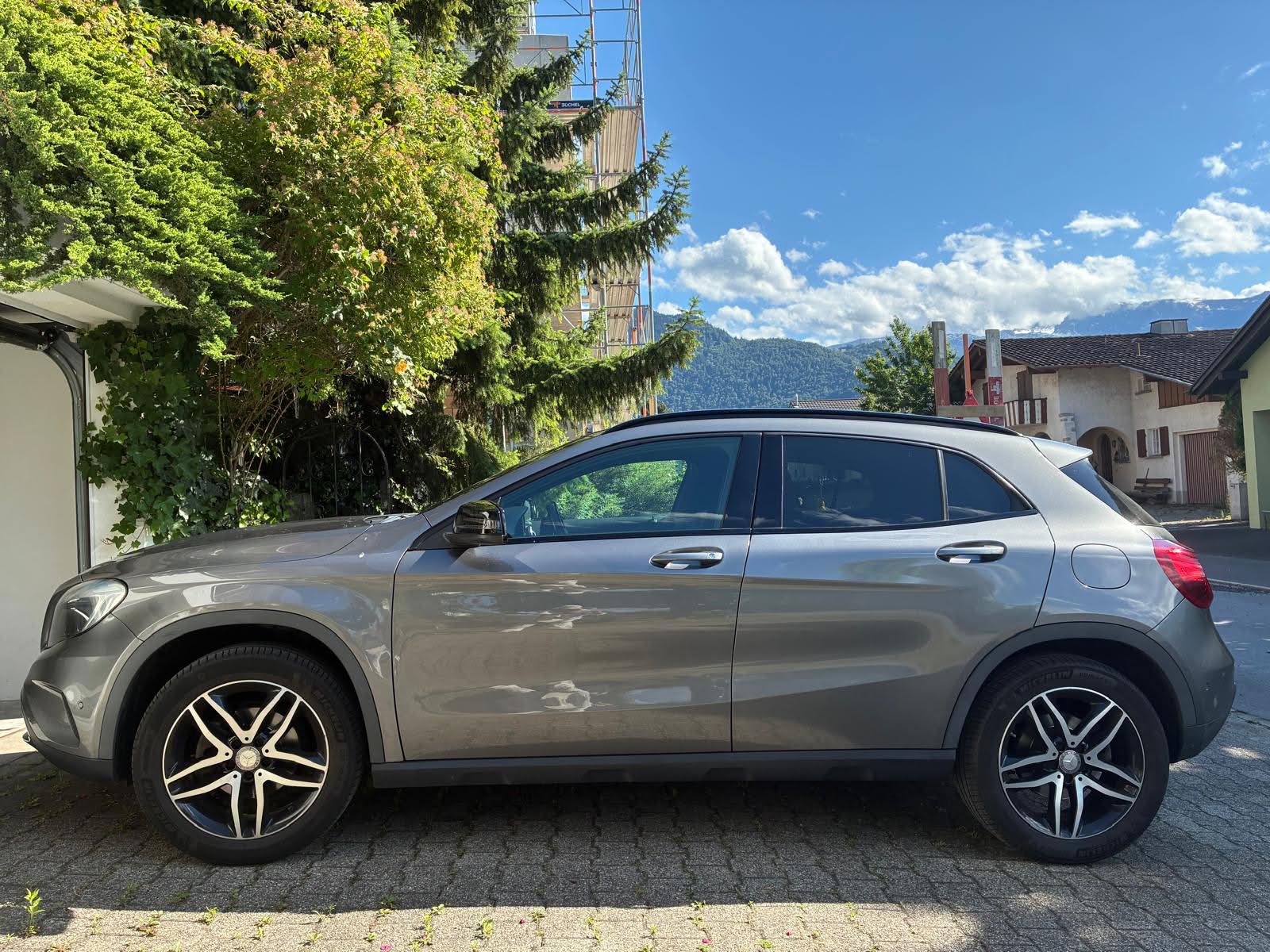 MERCEDES-BENZ GLA 200-image-0