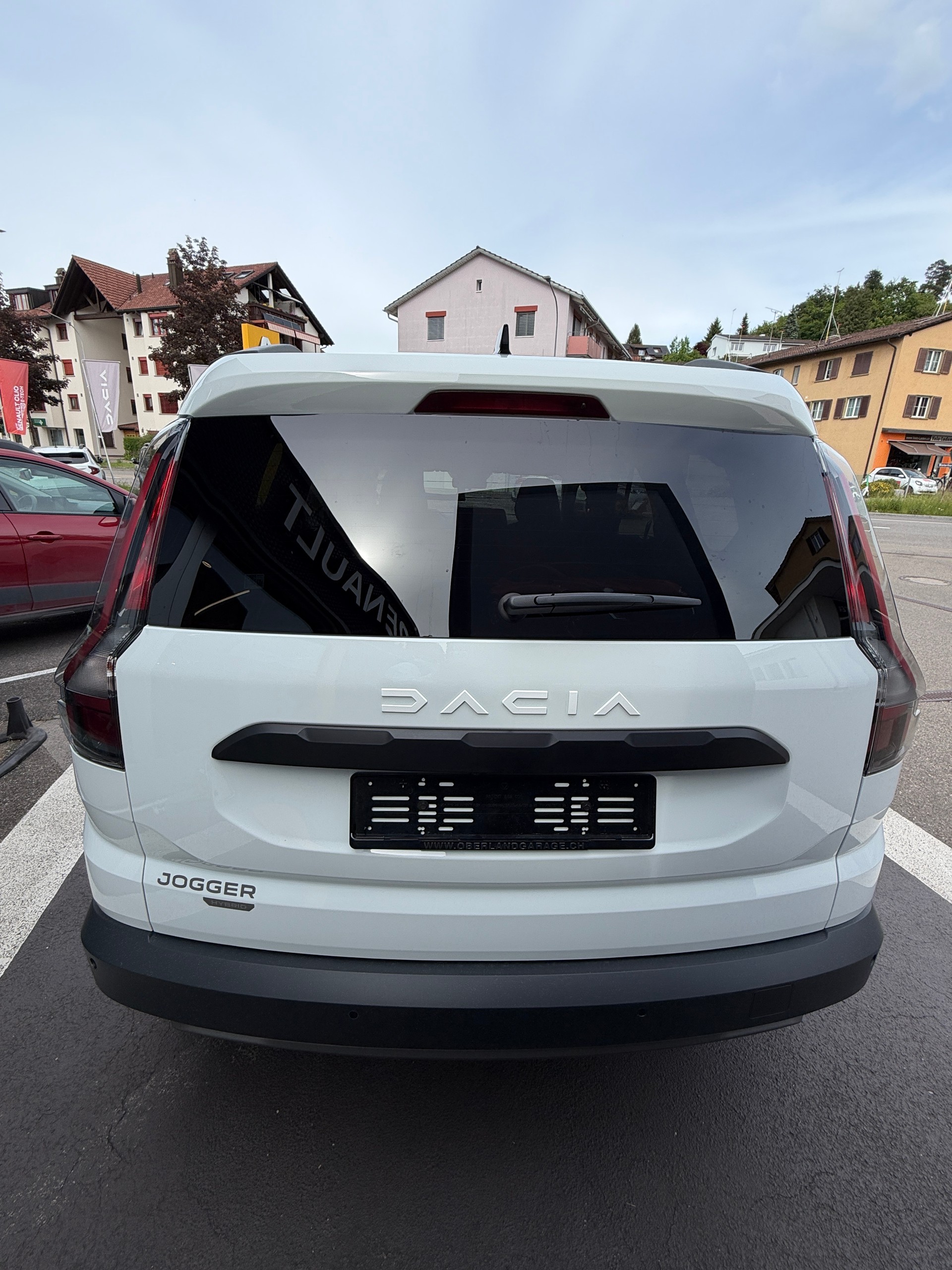 DACIA Jogger HEV 155 Journey-showroom-element-3