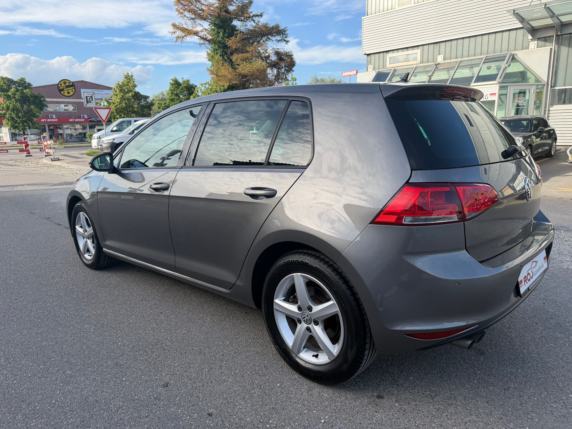VW Golf 2.0 TDI Lounge DSG-image-6