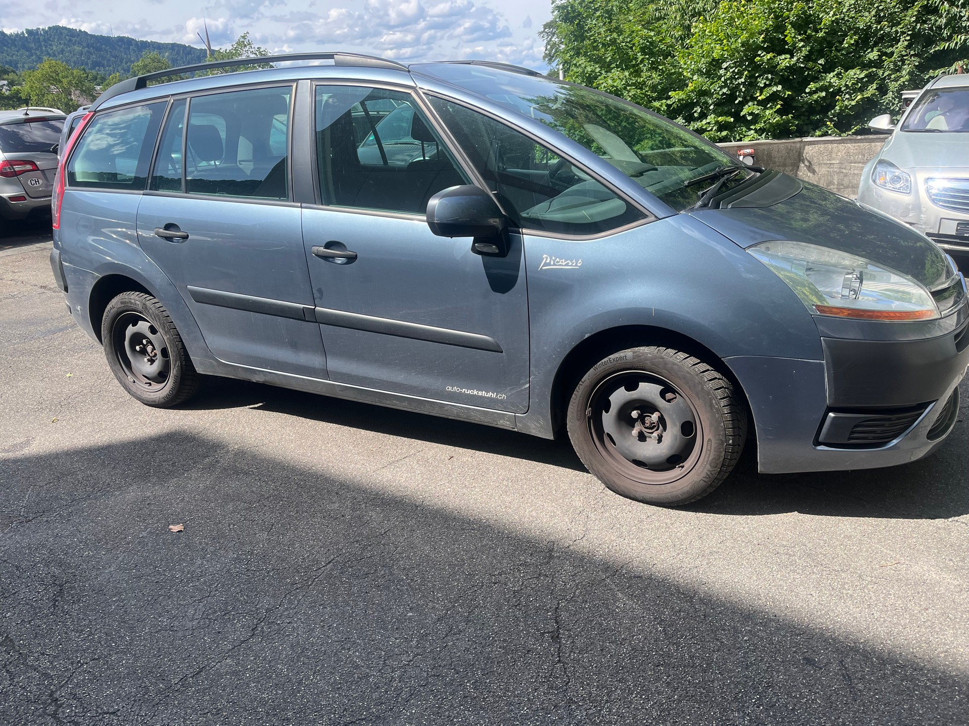 CITROEN Grand C4 Picasso 1.6i 16V Essentiel-image-1