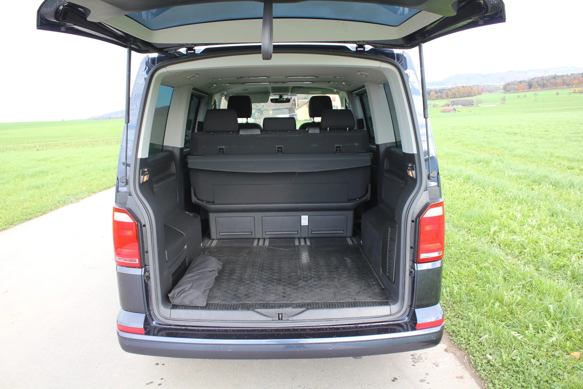 VW T6 Multivan 2.0 TDI Comfortline DSG mit Standheizung-image-5