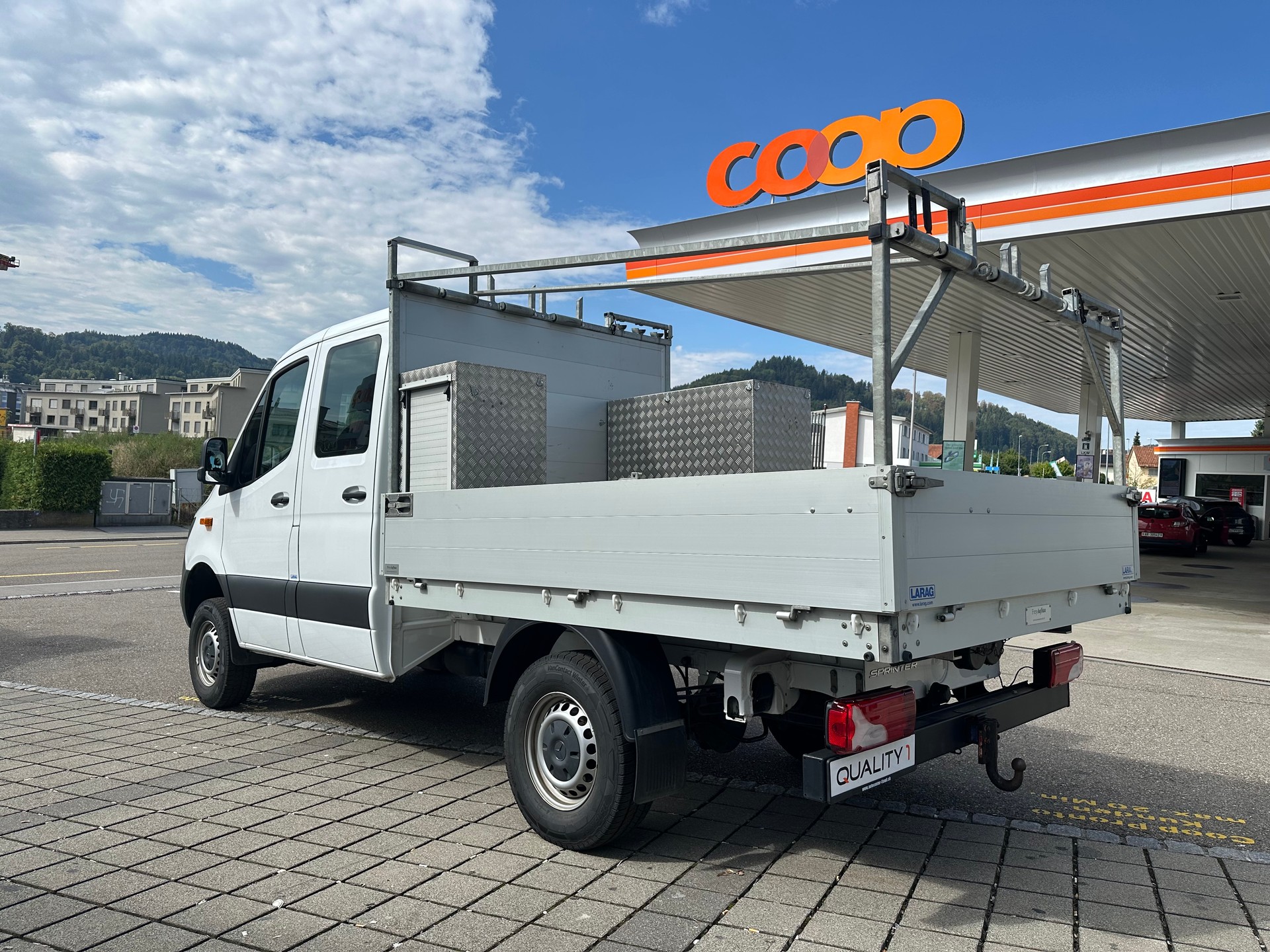 MERCEDES-BENZ Sprinter 319 CDI Standard 9G-TRONIC 4x4-image-3