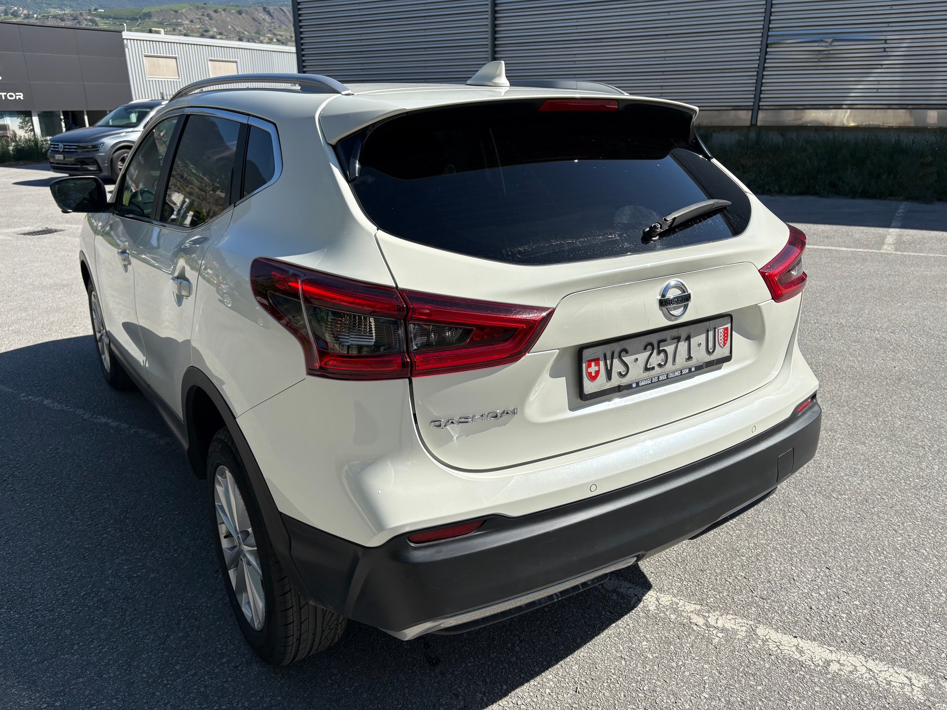 NISSAN Qashqai 1.7 dCi tekna+ Xtronic ALL-MODE 4x4-image-2