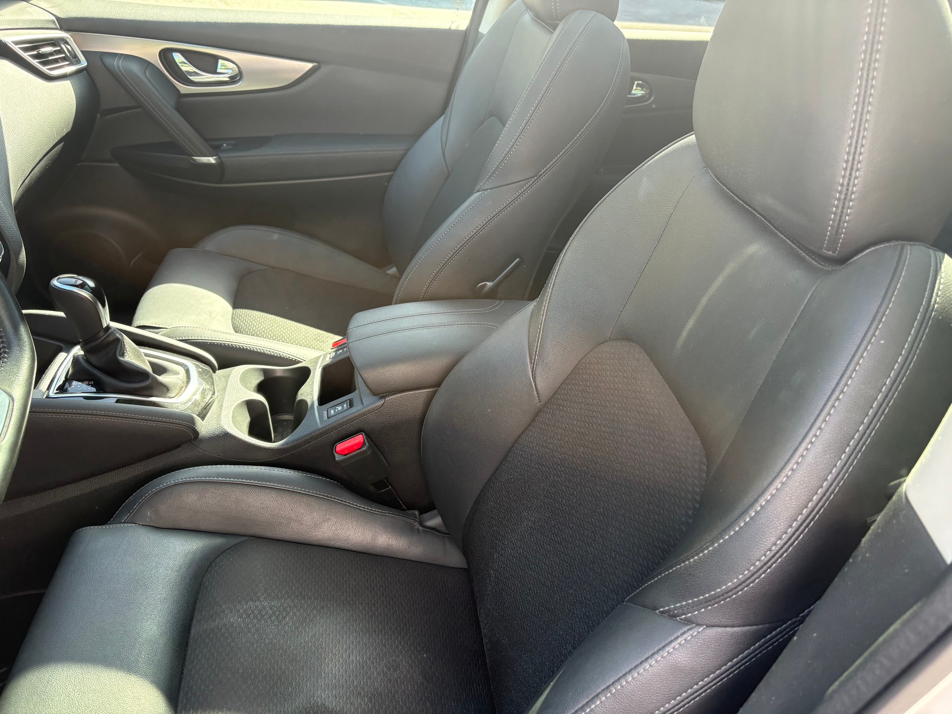 NISSAN Qashqai 1.7 dCi tekna+ Xtronic ALL-MODE 4x4-image-7