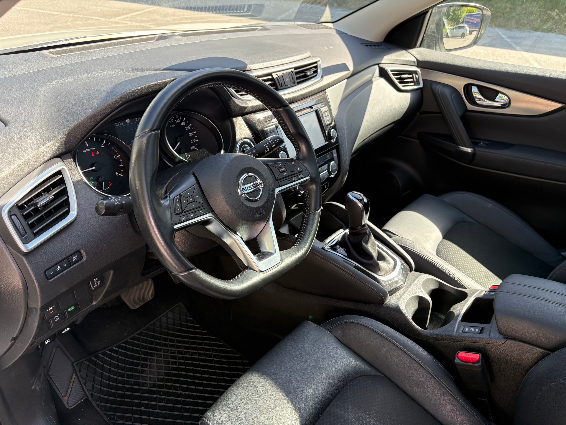 NISSAN Qashqai 1.7 dCi tekna+ Xtronic ALL-MODE 4x4-image-9