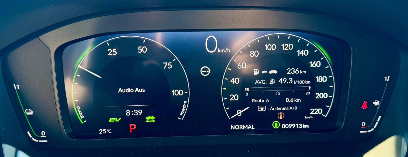 HONDA Civic 2.0 i-MMD HEV Advance-image-10