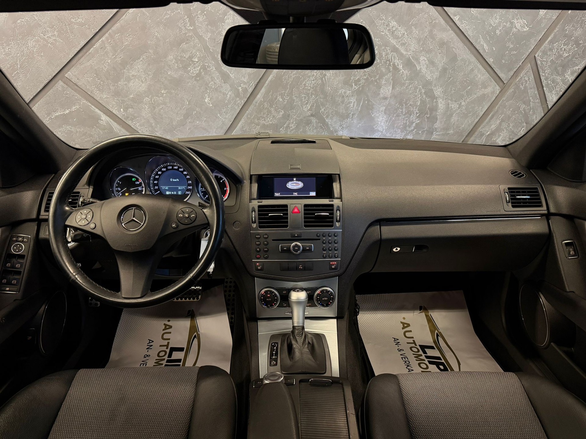 MERCEDES-BENZ C 250 CDI BlueEff. Avantgarde 4Matic 7G-Tronic-image-8