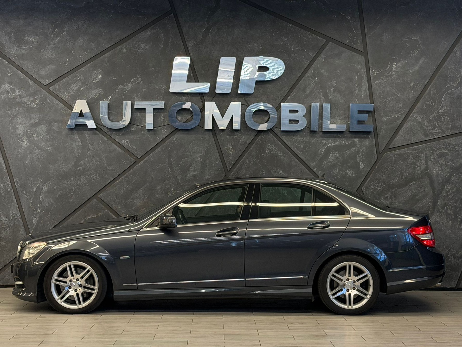 MERCEDES-BENZ C 250 CDI BlueEff. Avantgarde 4Matic 7G-Tronic-image-4