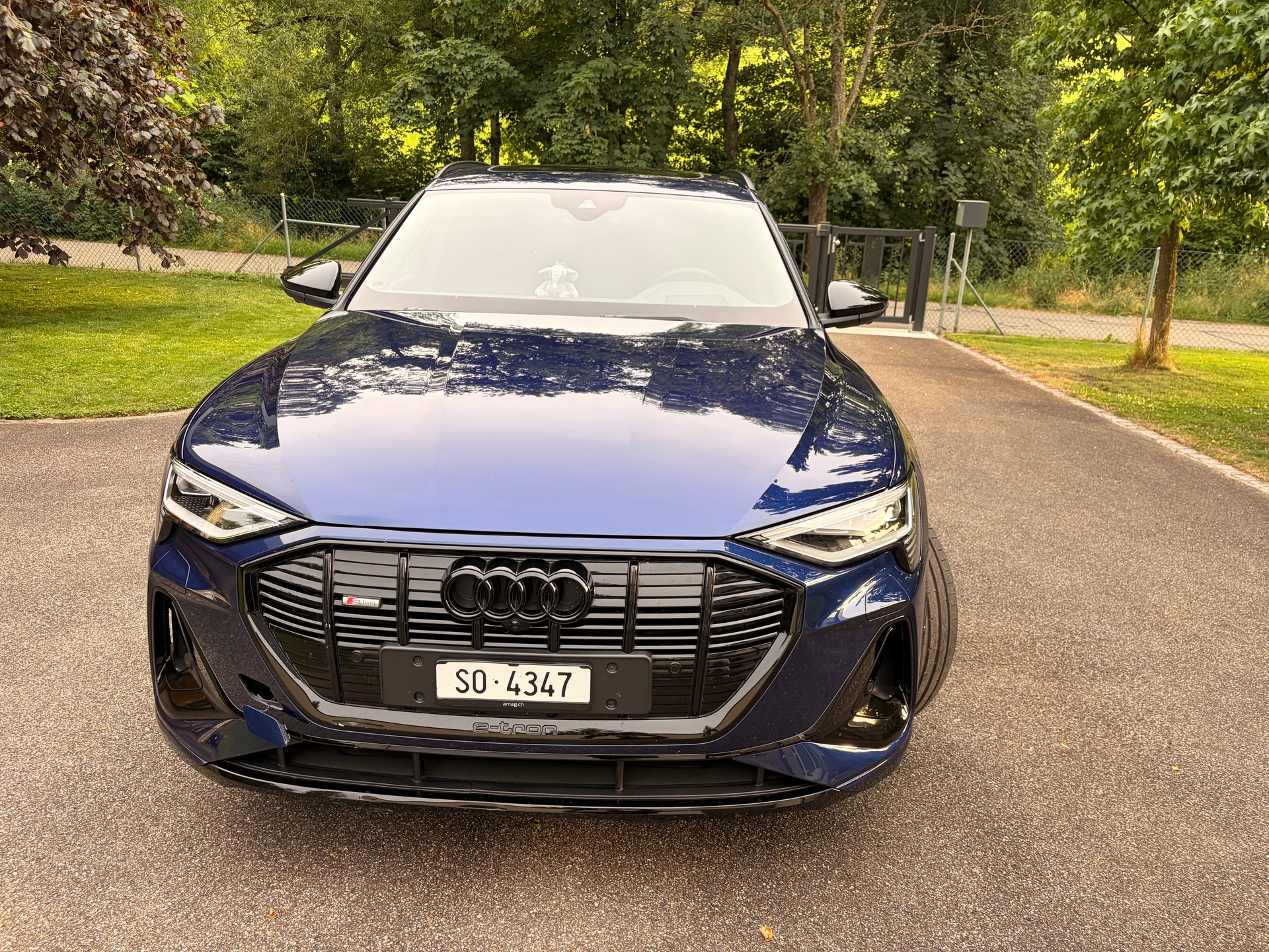 AUDI 55 S Line Black Edition quattro-image-1